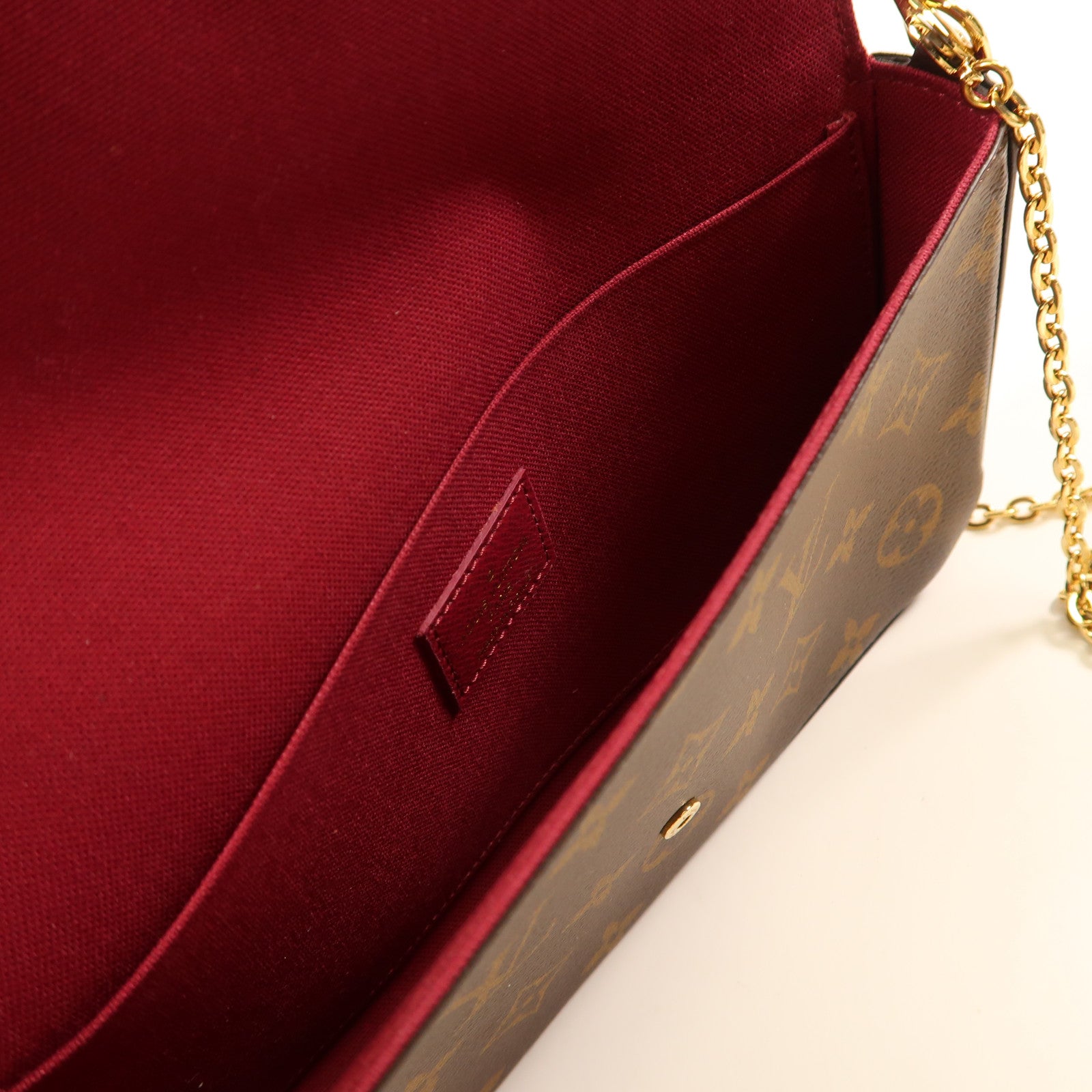 LOUIS VUITTON Monogram Pochette Felicie金扣鏈帶肩背袋