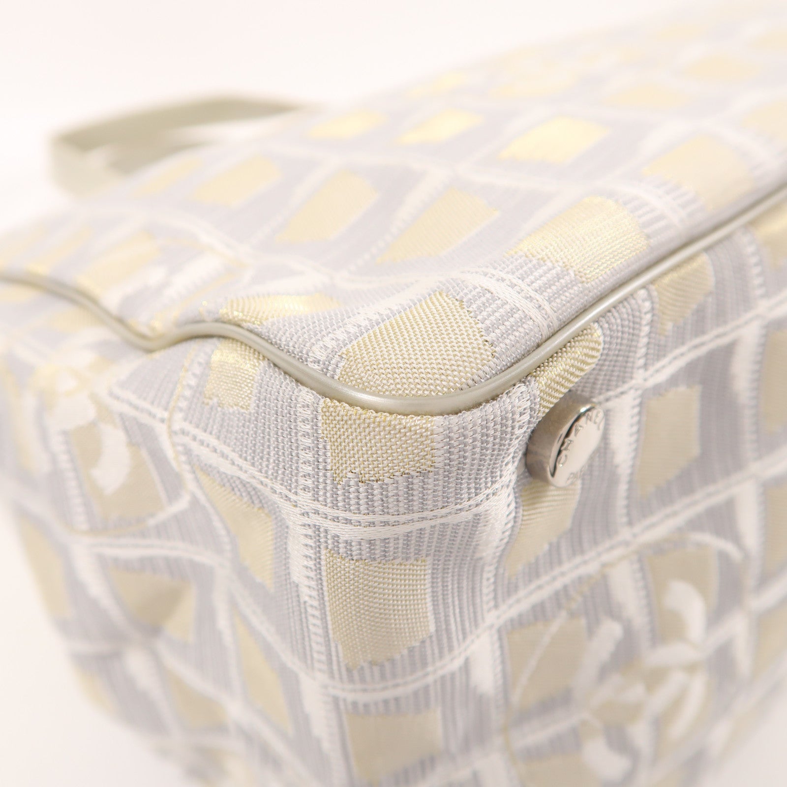 CHANEL 尼龍Tote Bag銀扣手挽袋