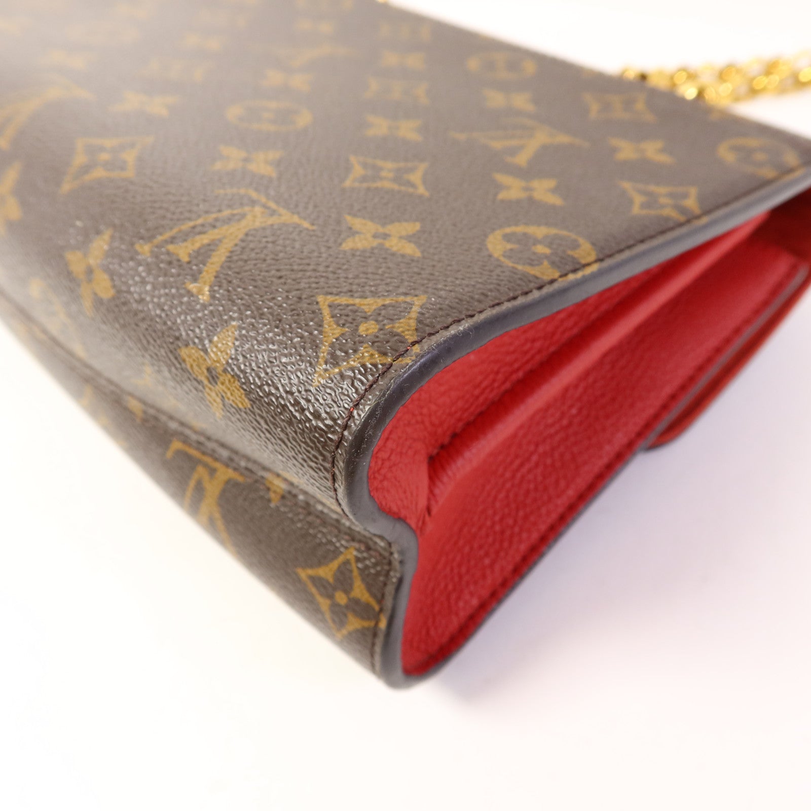 LOUIS VUITTON Monogram Victoire金扣鏈帶肩背袋
