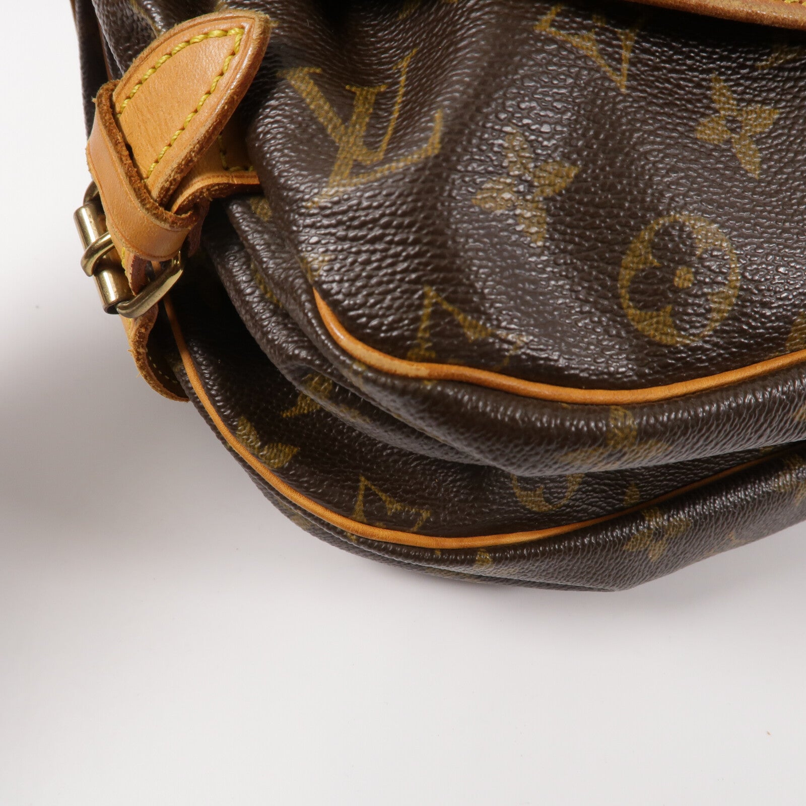LOUIS VUITTON Monogram Saumur 30肩背袋