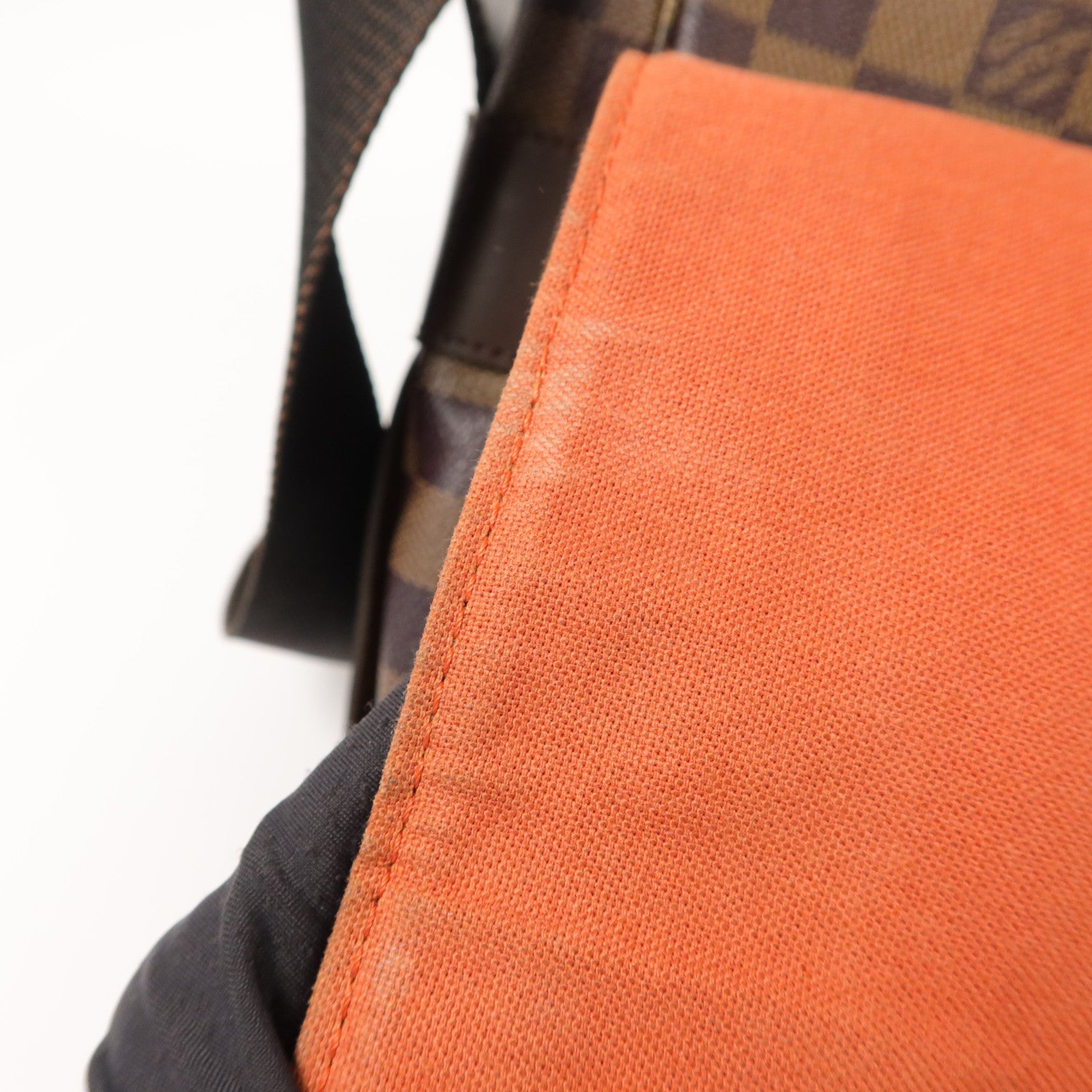 LOUIS VUITTON Damier Naviglio肩背袋