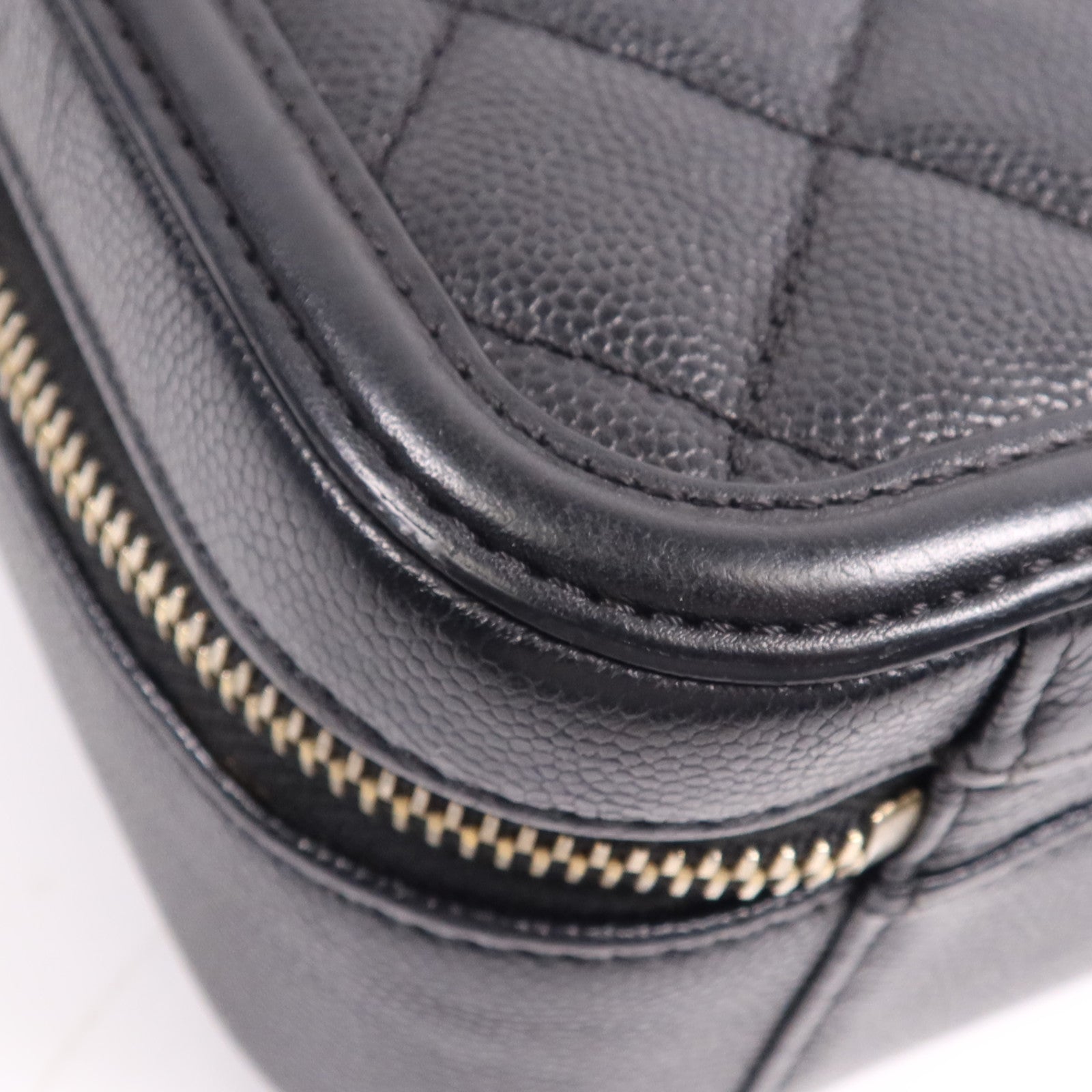 CHANEL 牛皮皮革Filigree Vanity Case金扣鏈帶手挽肩背兩用袋