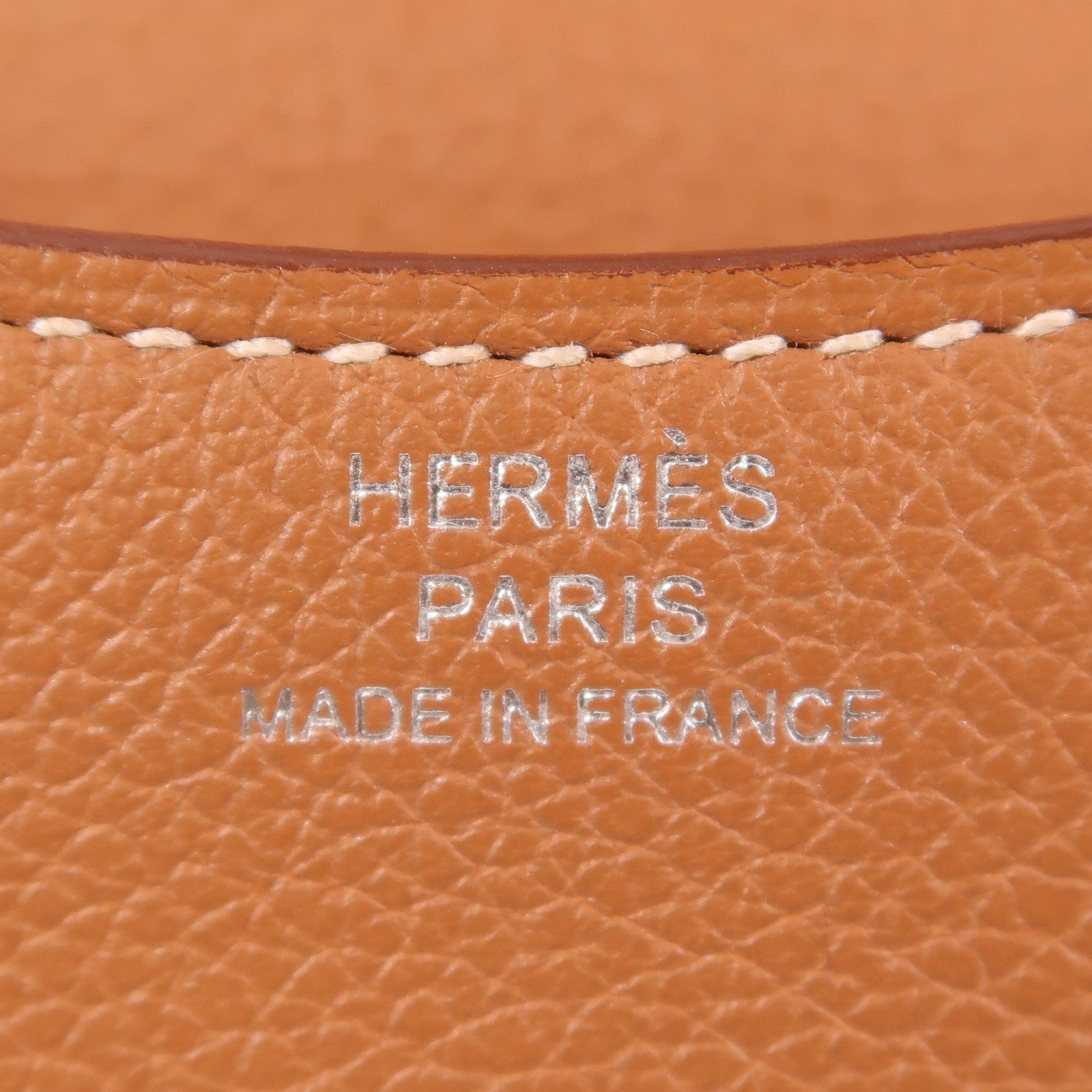 HERMES 【激減優惠】皮革Constance Slim銀扣手拿包