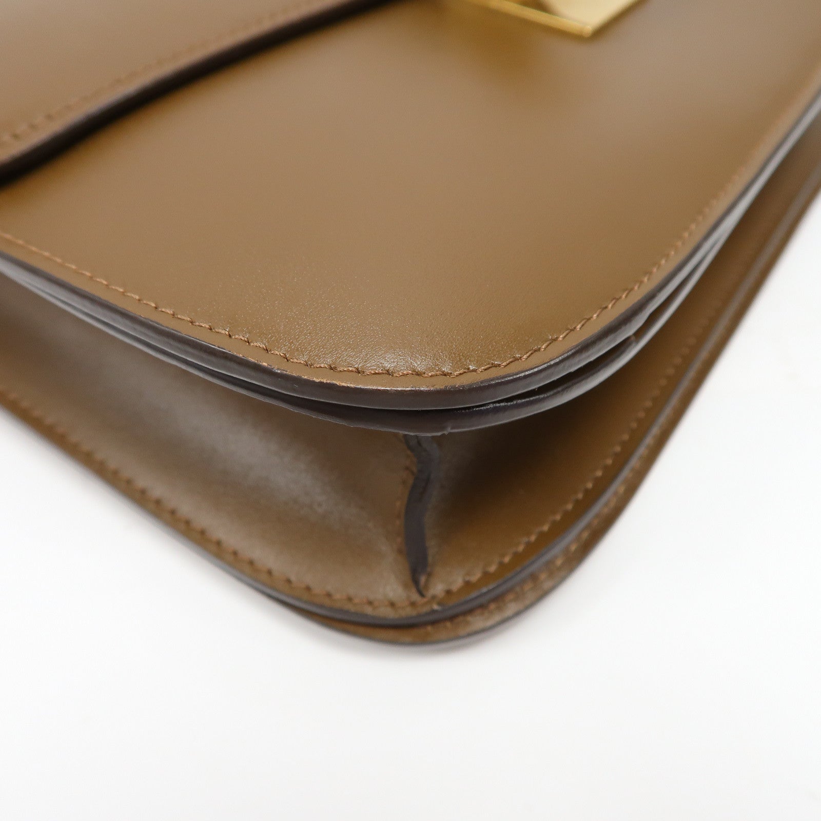 CELINE 牛皮皮革Classic Box金扣肩背袋啡色