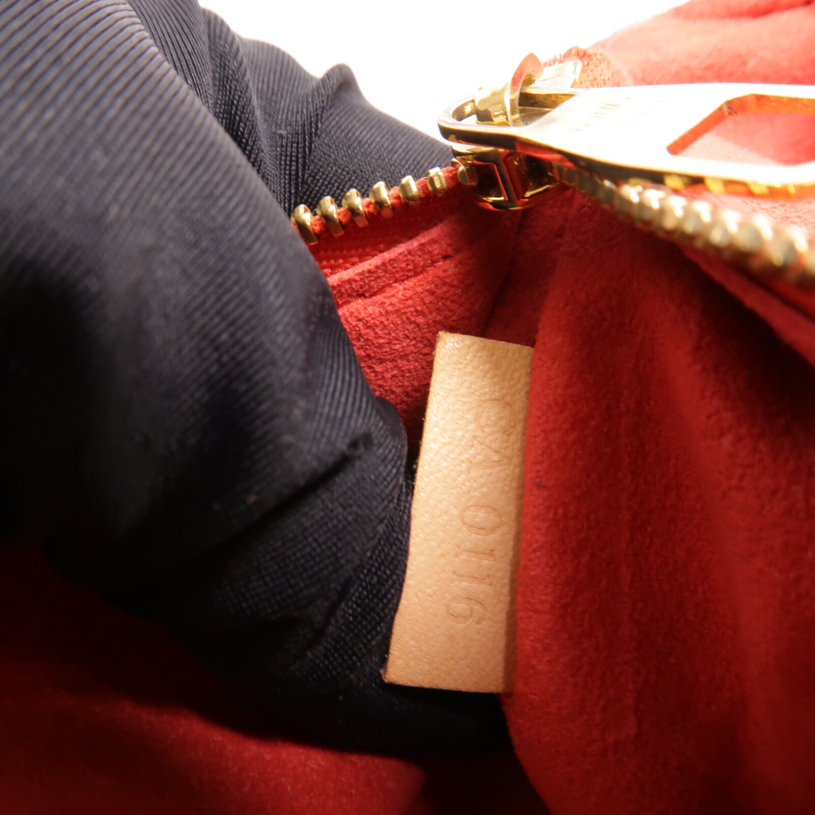 LOUIS VUITTON Monogram Pallas Chain鏈帶肩背袋