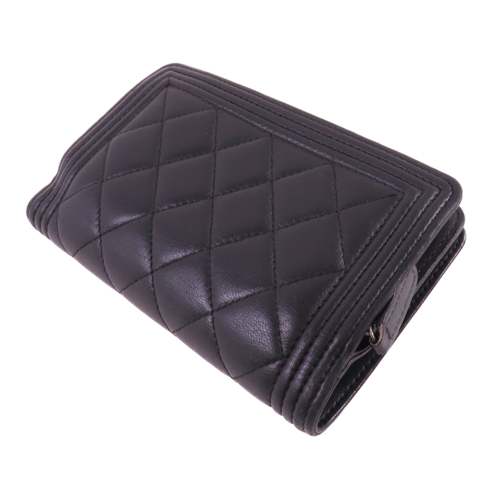 CHANEL 菱格羊皮皮革Middle Wallet銀扣短錢包黑色