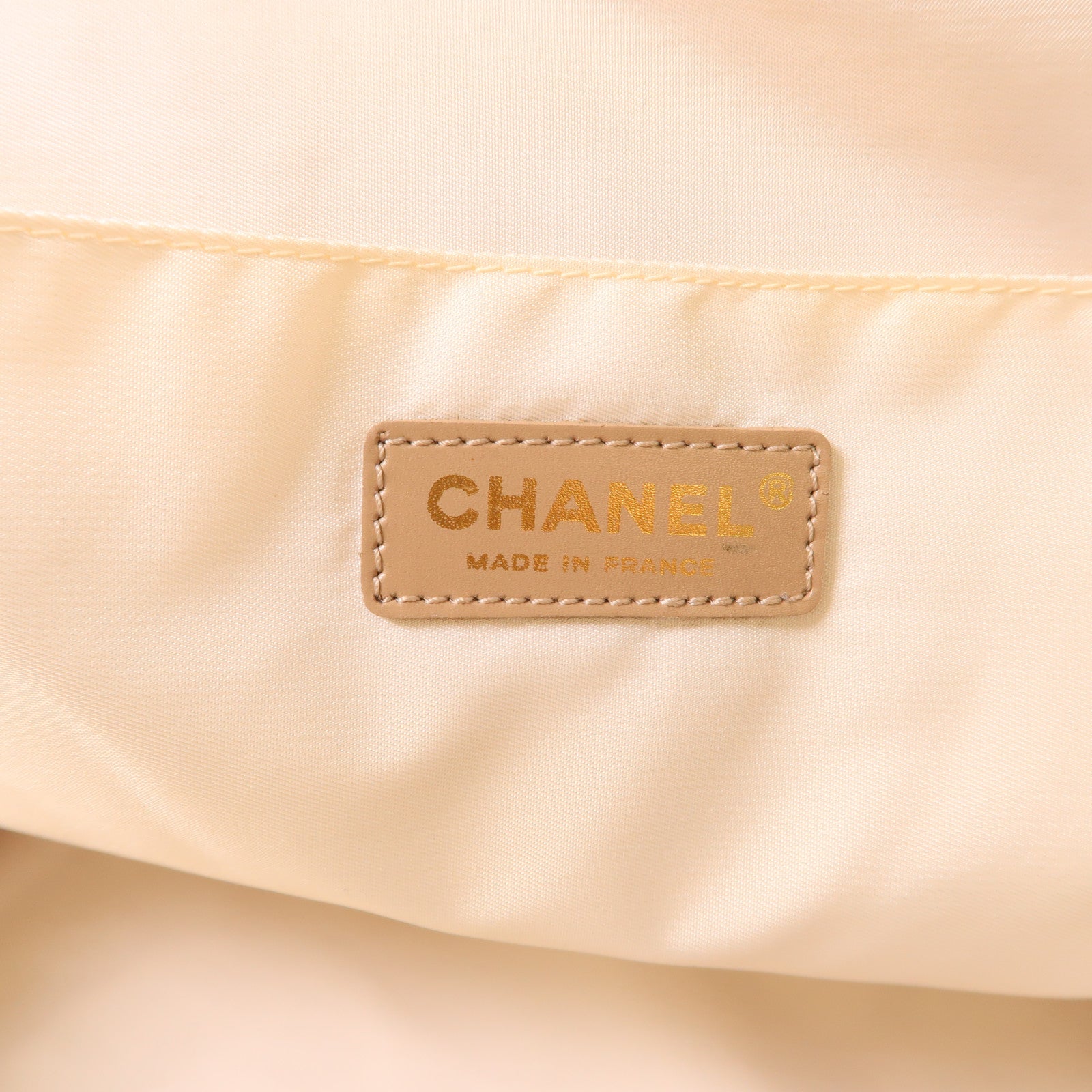 CHANEL 尼龍Travel/Laptop Bag金扣筆記型電腦包