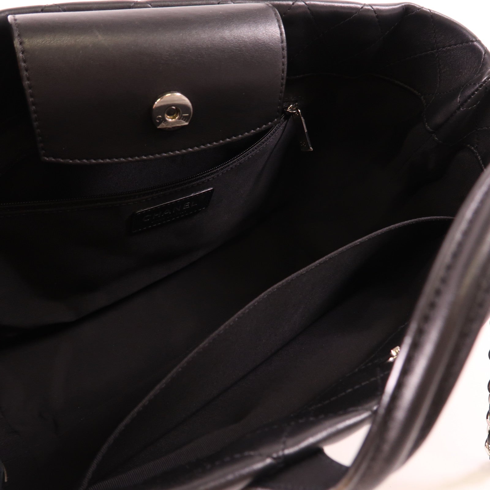CHANEL 牛皮皮革2way Shoulder銀扣鏈帶手挽肩背兩用袋