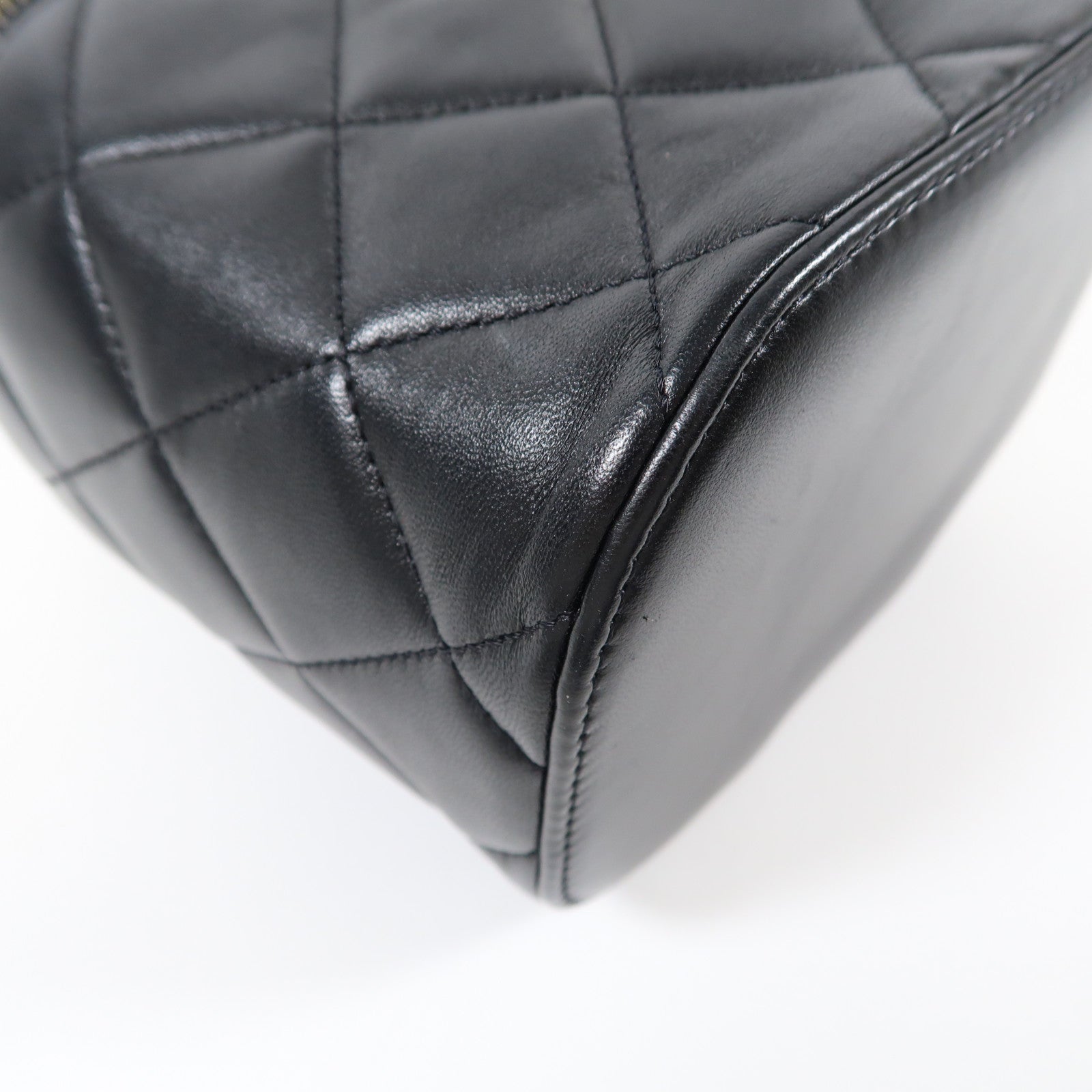 CHANEL 【激減優惠】羊皮皮革Trendy CC Vanity Case金扣鏈帶肩背袋