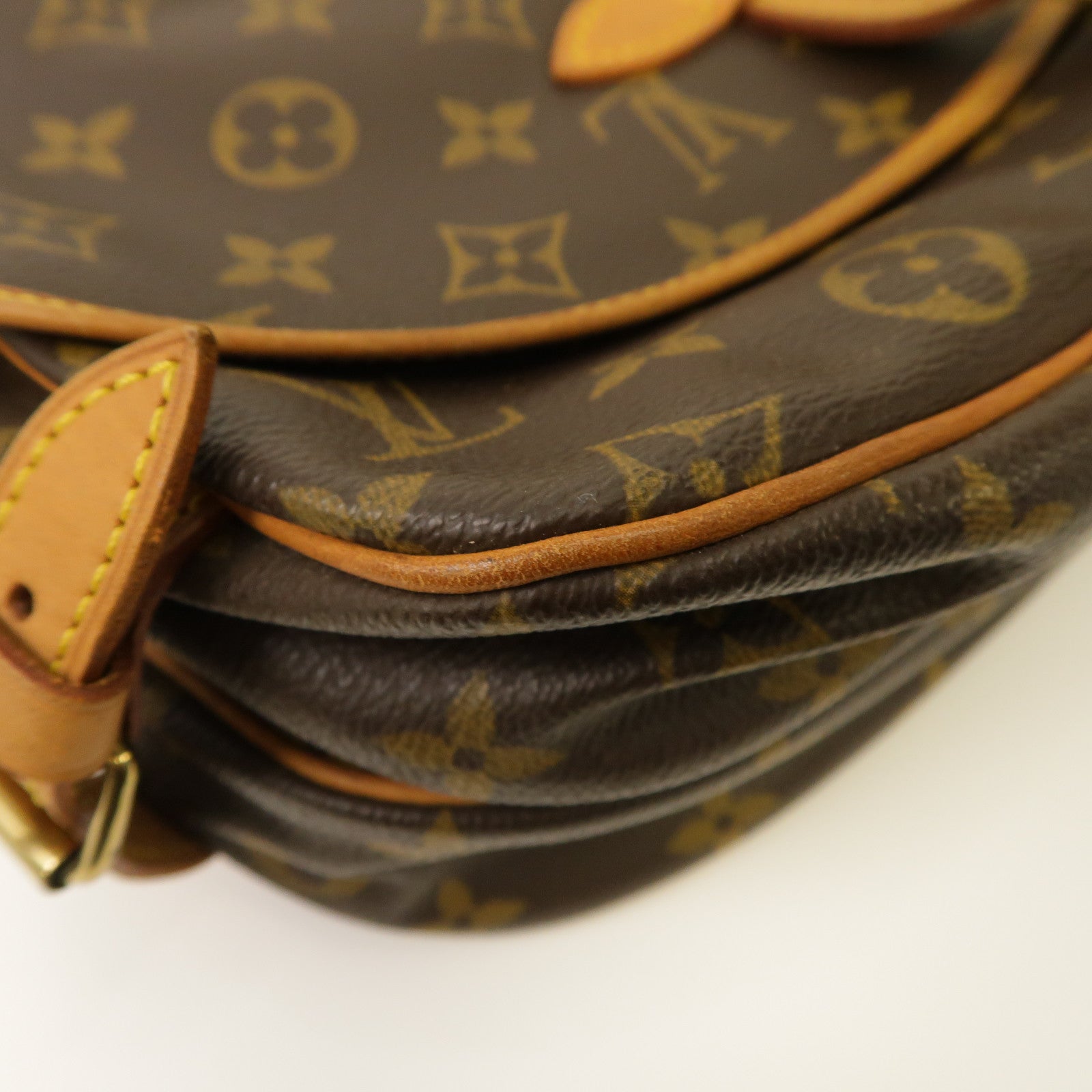 LOUIS VUITTON 【激減優惠】Monogram Saumur 30金扣肩背袋啡色