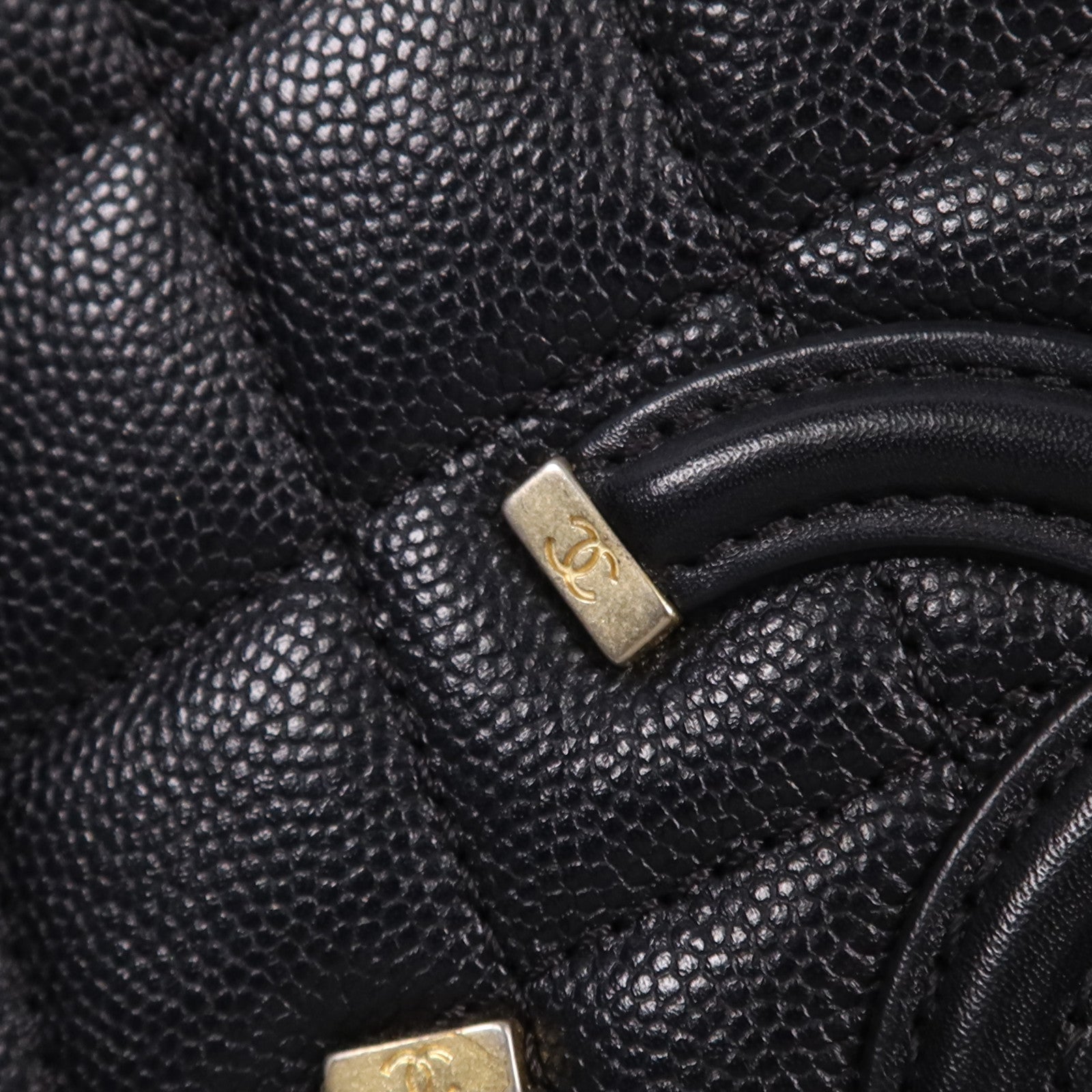 CHANEL 牛皮皮革Filigree Vanity Case金扣鏈帶手挽肩背兩用袋