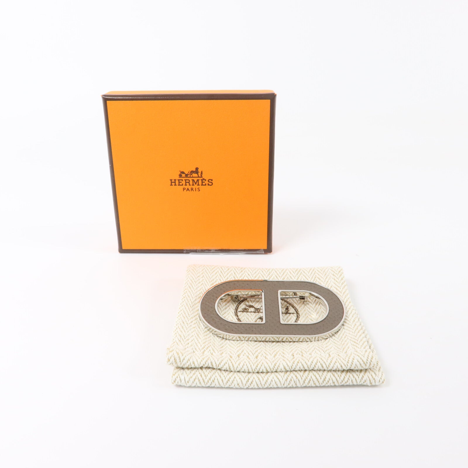 HERMES Epsom皮革/金屬Chaine d'Ancre Brooch胸針