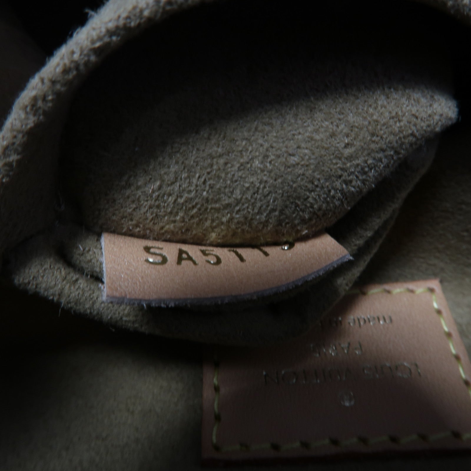 LOUIS VUITTON Monogram Boite Chapeau Souple金扣肩背袋啡色