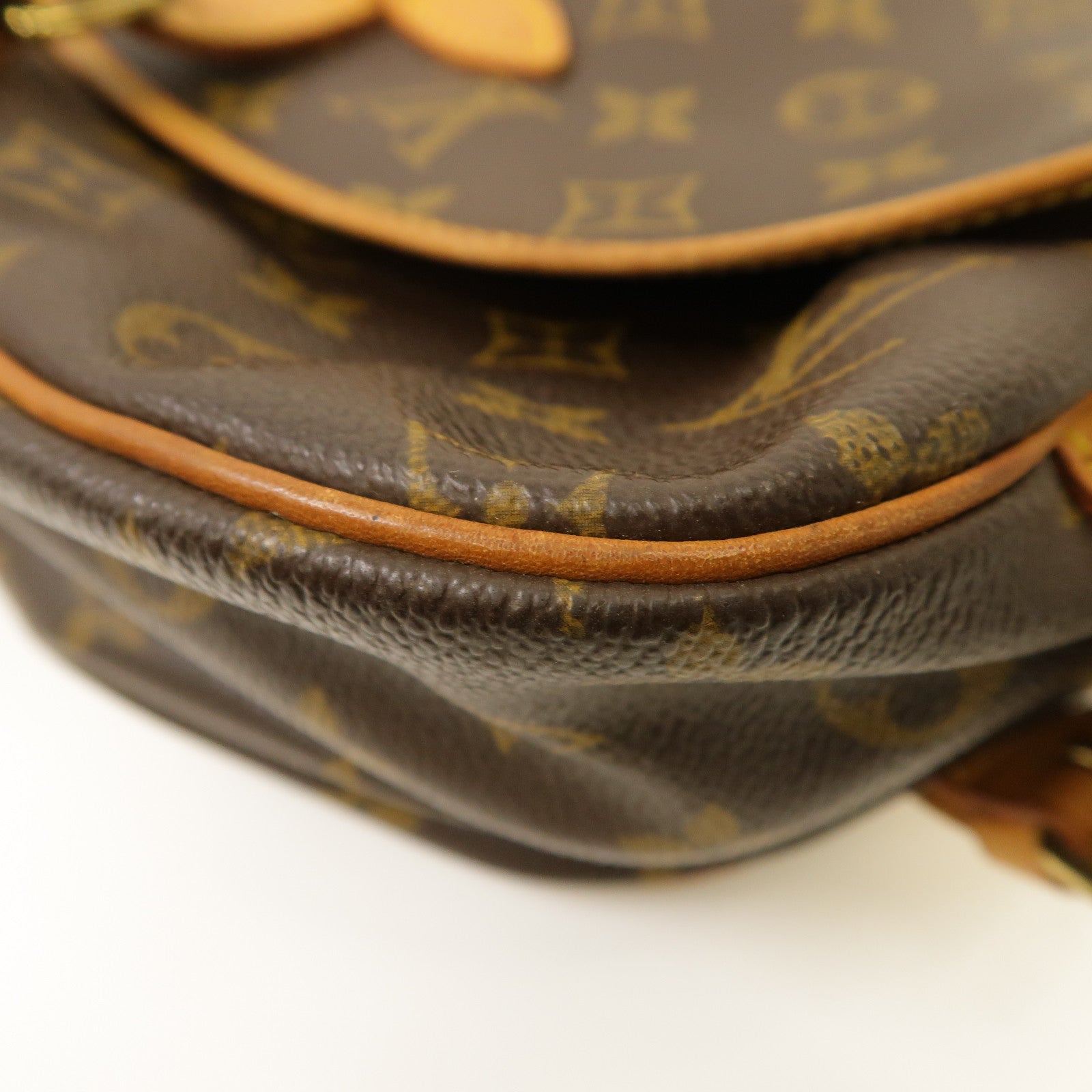 LOUIS VUITTON 【激減優惠】Monogram Saumur 30金扣肩背袋啡色