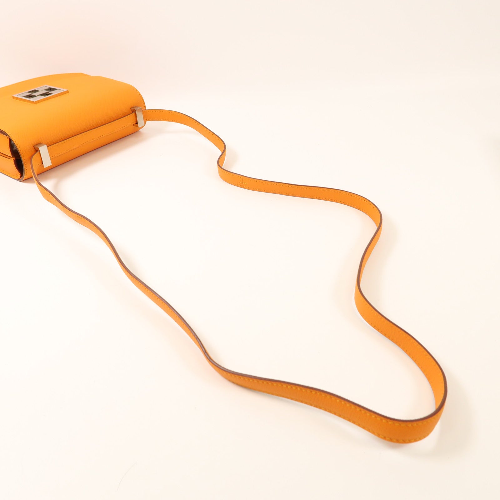 HERMES 【激減優惠】Epsom皮革Mini Mosaique銀扣肩背袋Abricot