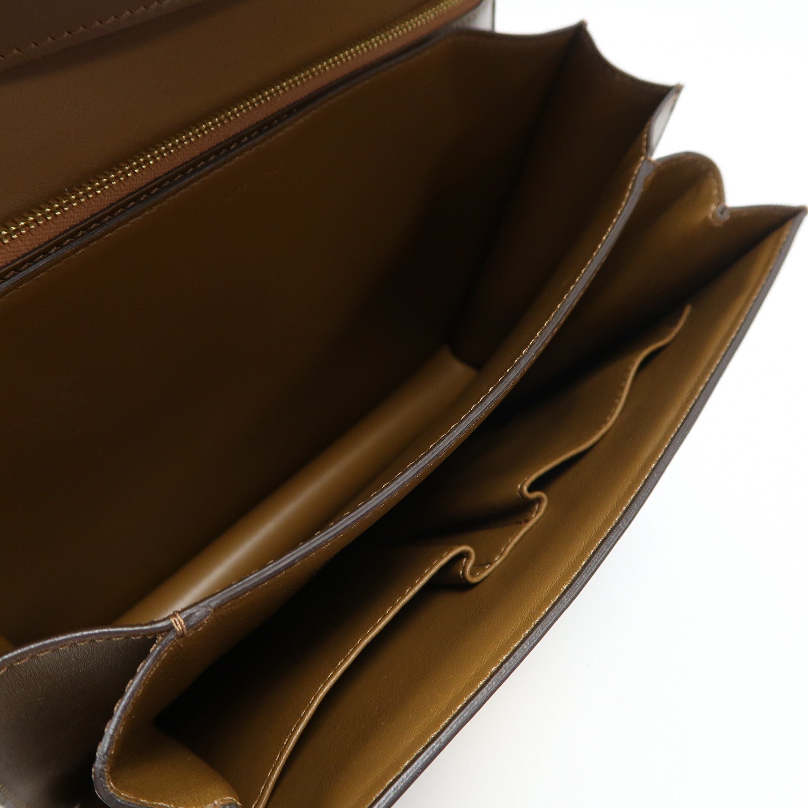 CELINE 牛皮皮革Classic Box金扣肩背袋啡色
