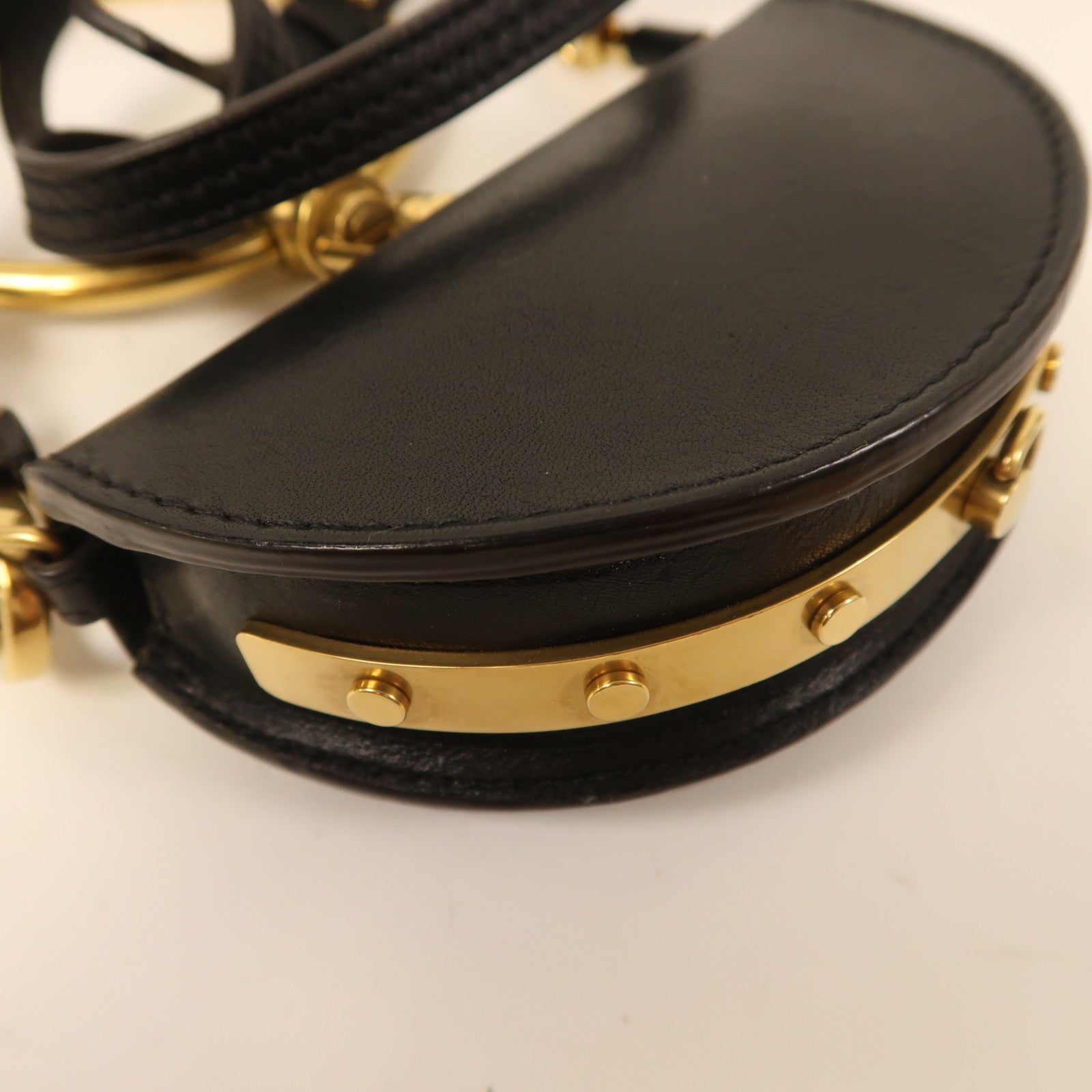 Chloe 牛皮皮革Small Nile Bracelet Bag金扣手挽肩背兩用袋黑色