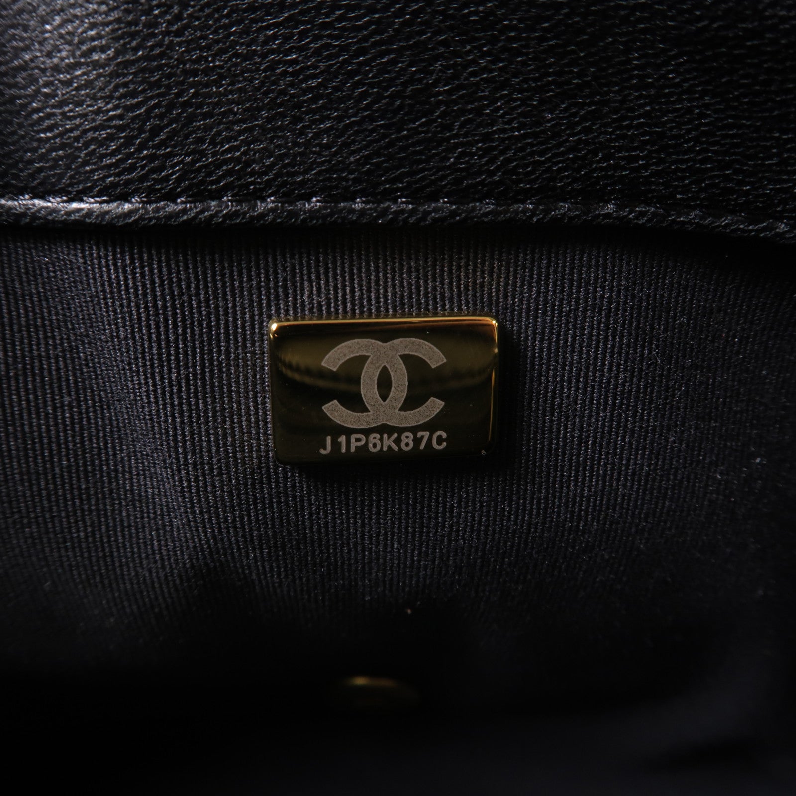 CHANEL 菱格羊皮皮革Chain Shoulder金扣鏈帶肩背袋黑色