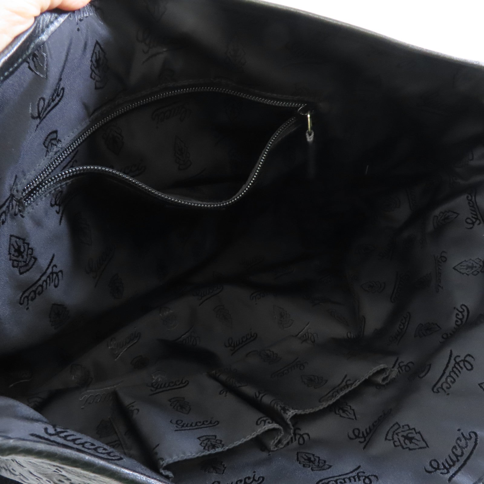 GUCCI 牛皮皮革Shoulder Bag銀扣肩背袋黑色