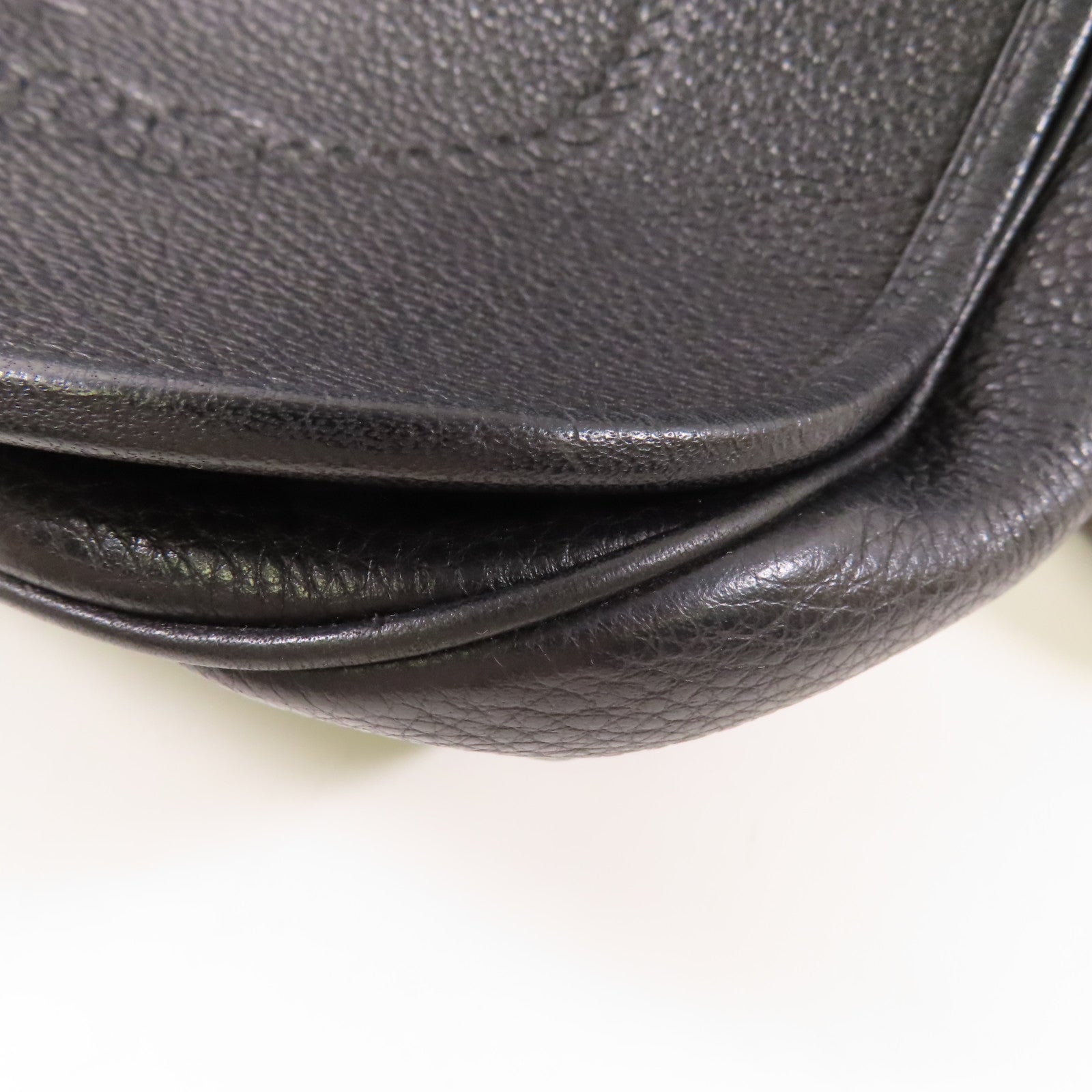 PRADA 牛皮皮革Shoulder Bag金扣肩背袋