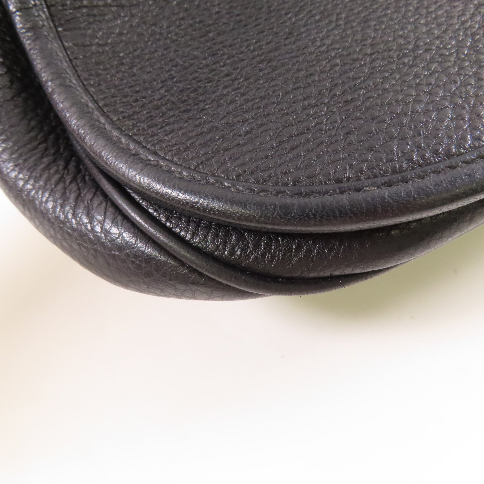 PRADA 牛皮皮革Shoulder Bag金扣肩背袋