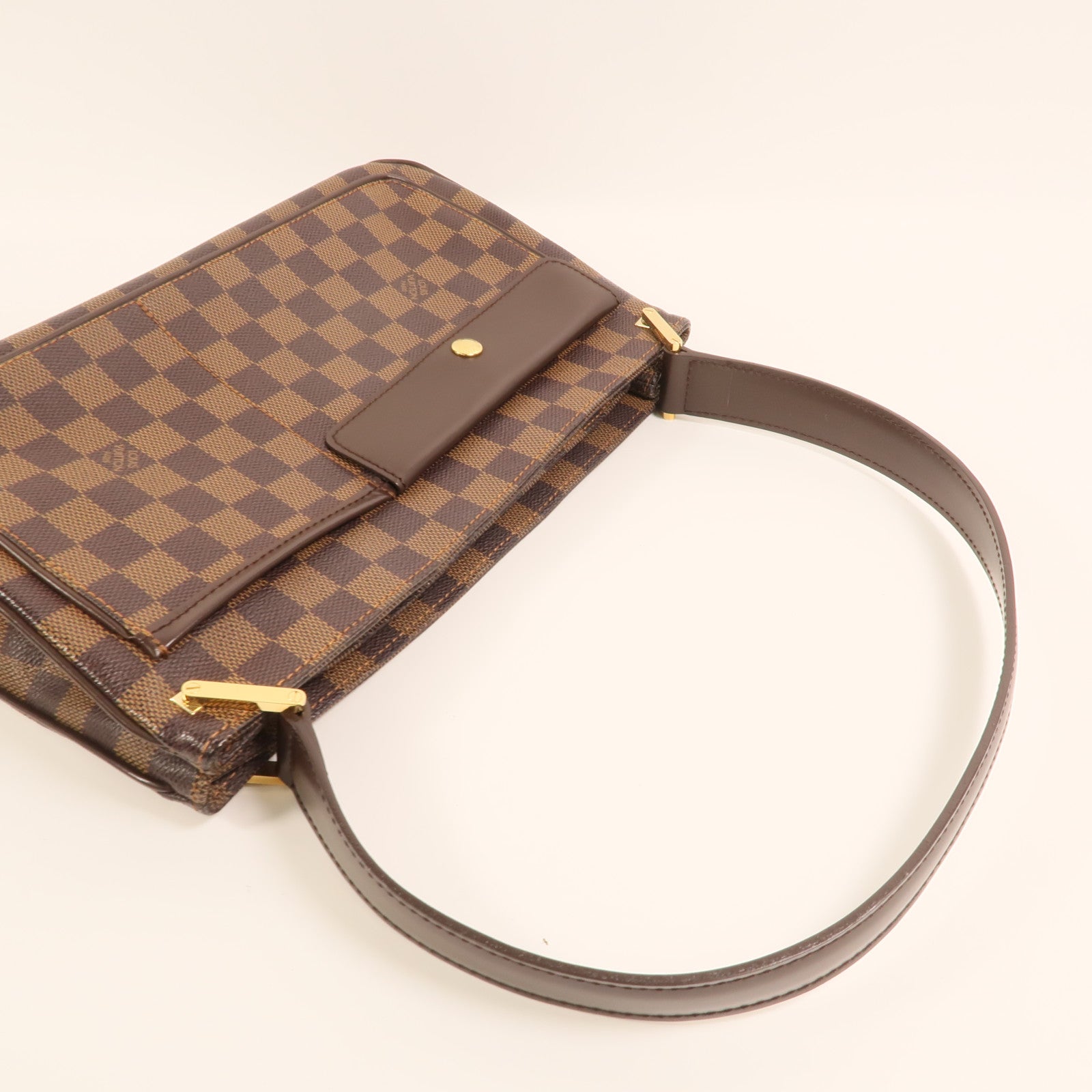 LOUIS VUITTON Damier Aubagne金扣肩背袋
