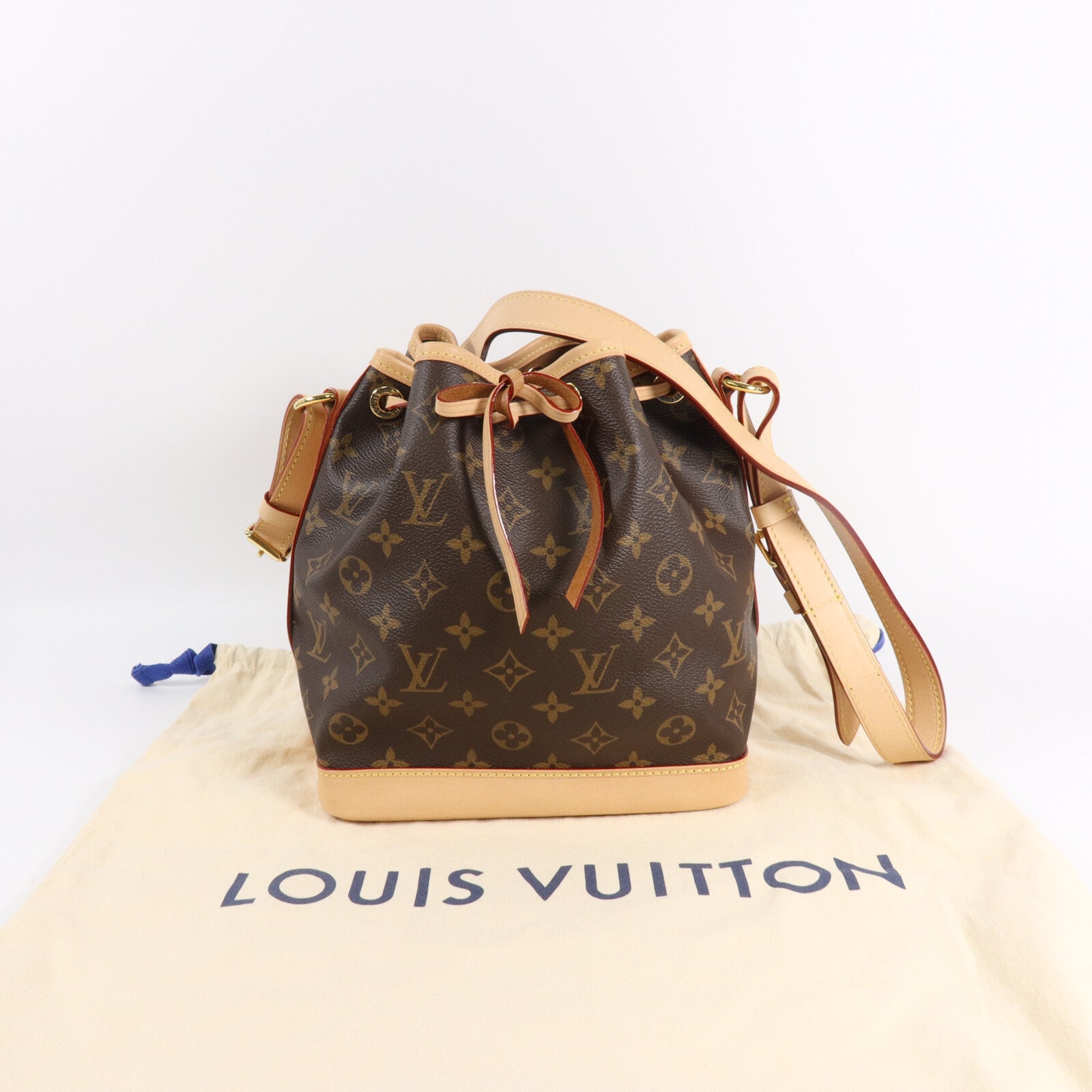 LOUIS VUITTON Monogram Noe BB肩背袋