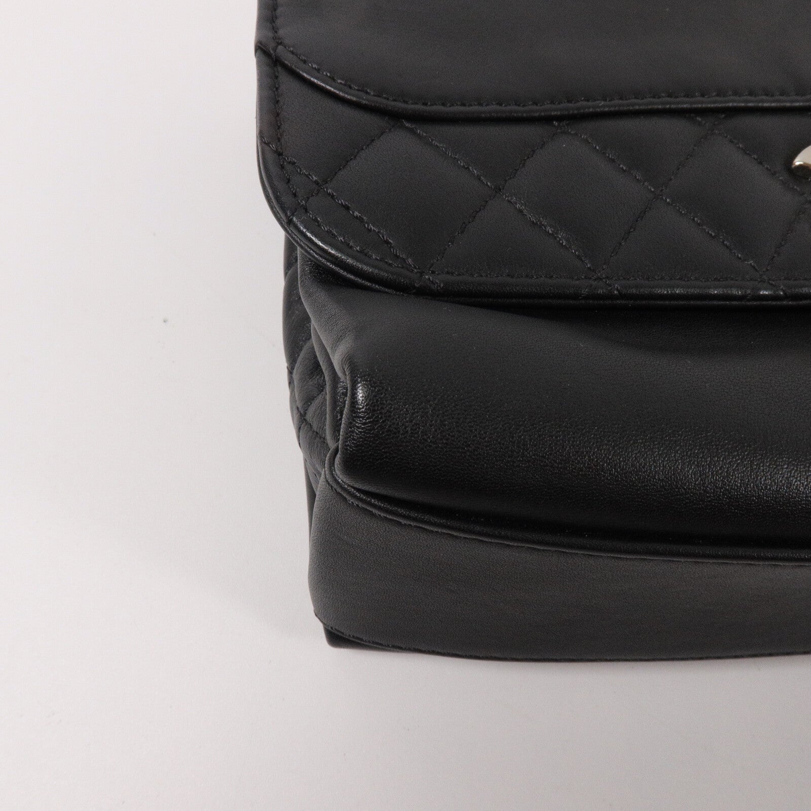 CHANEL 羊皮皮革Chain Shoulder鏈帶肩背袋