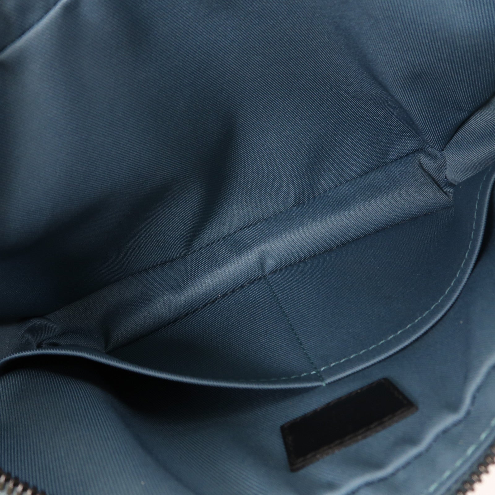 LOUIS VUITTON Damier Graphite Alpha Messenger Bag肩背袋黑色