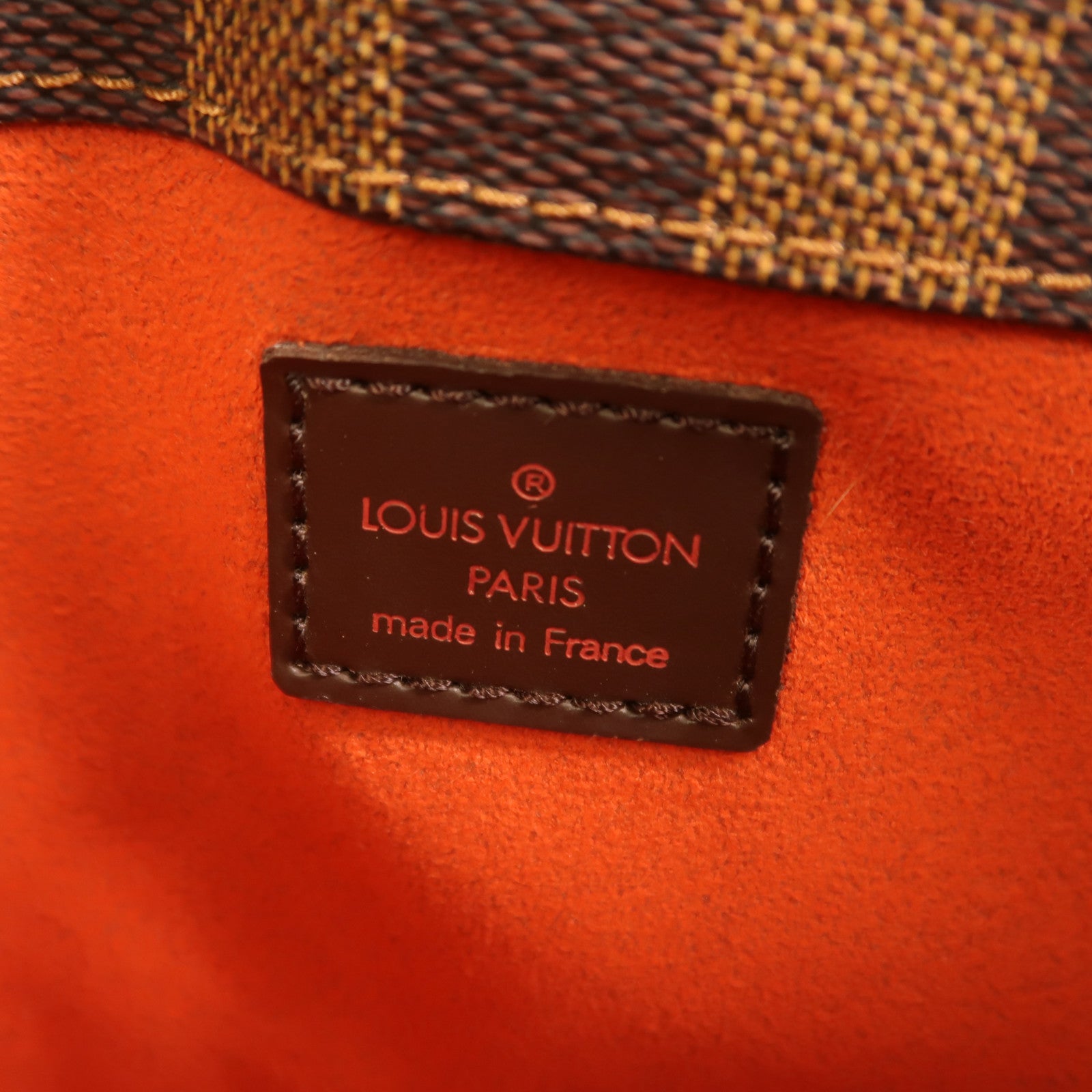 LOUIS VUITTON Damier Aubagne金扣肩背袋