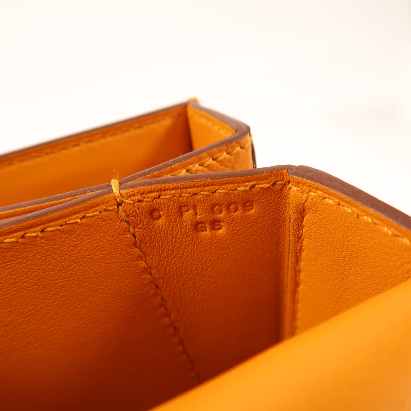 HERMES Epsom皮革Mini Mosaique銀扣肩背袋Abricot