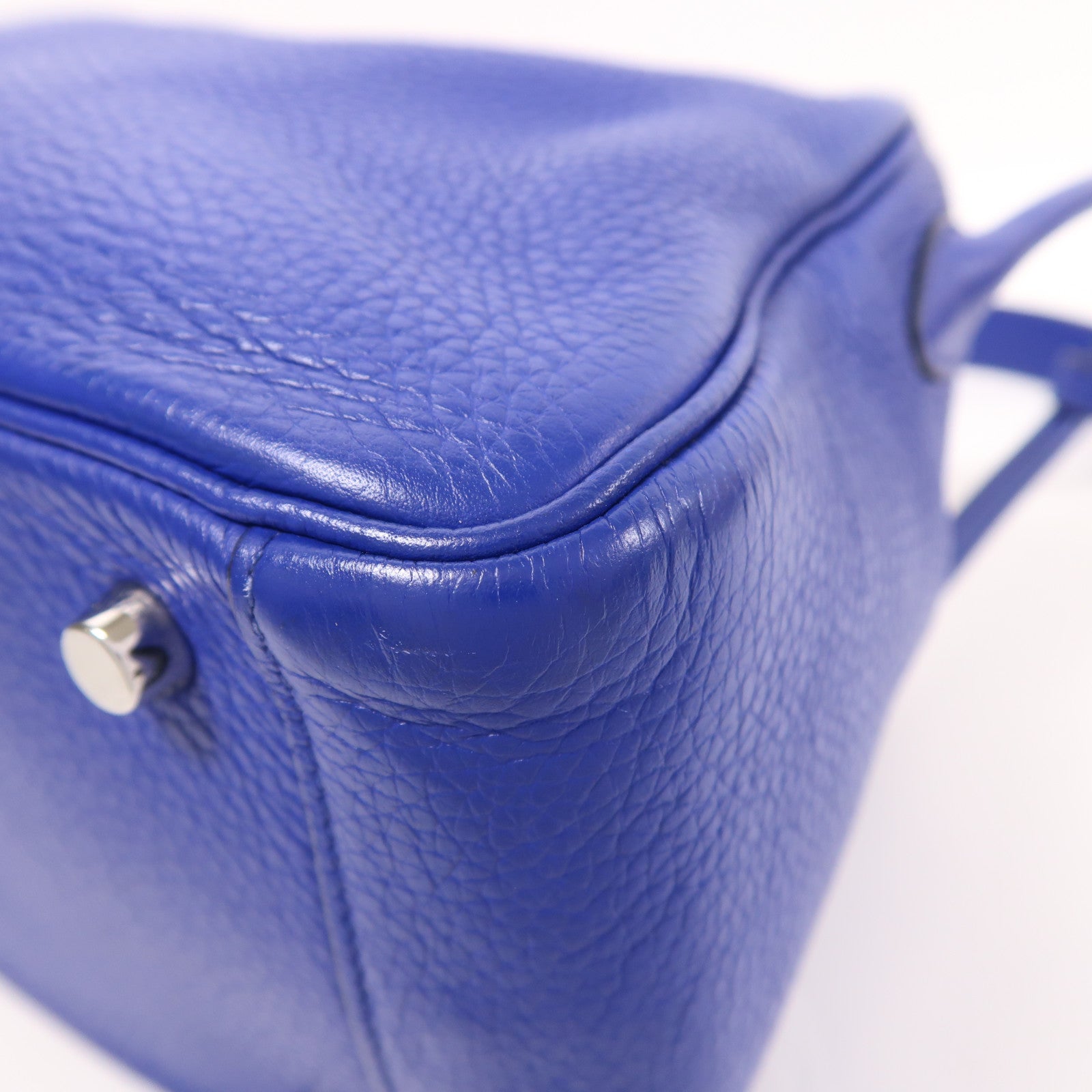 HERMES Clemence皮革Lindy 26銀扣手挽肩背兩用袋Bleu Electrique