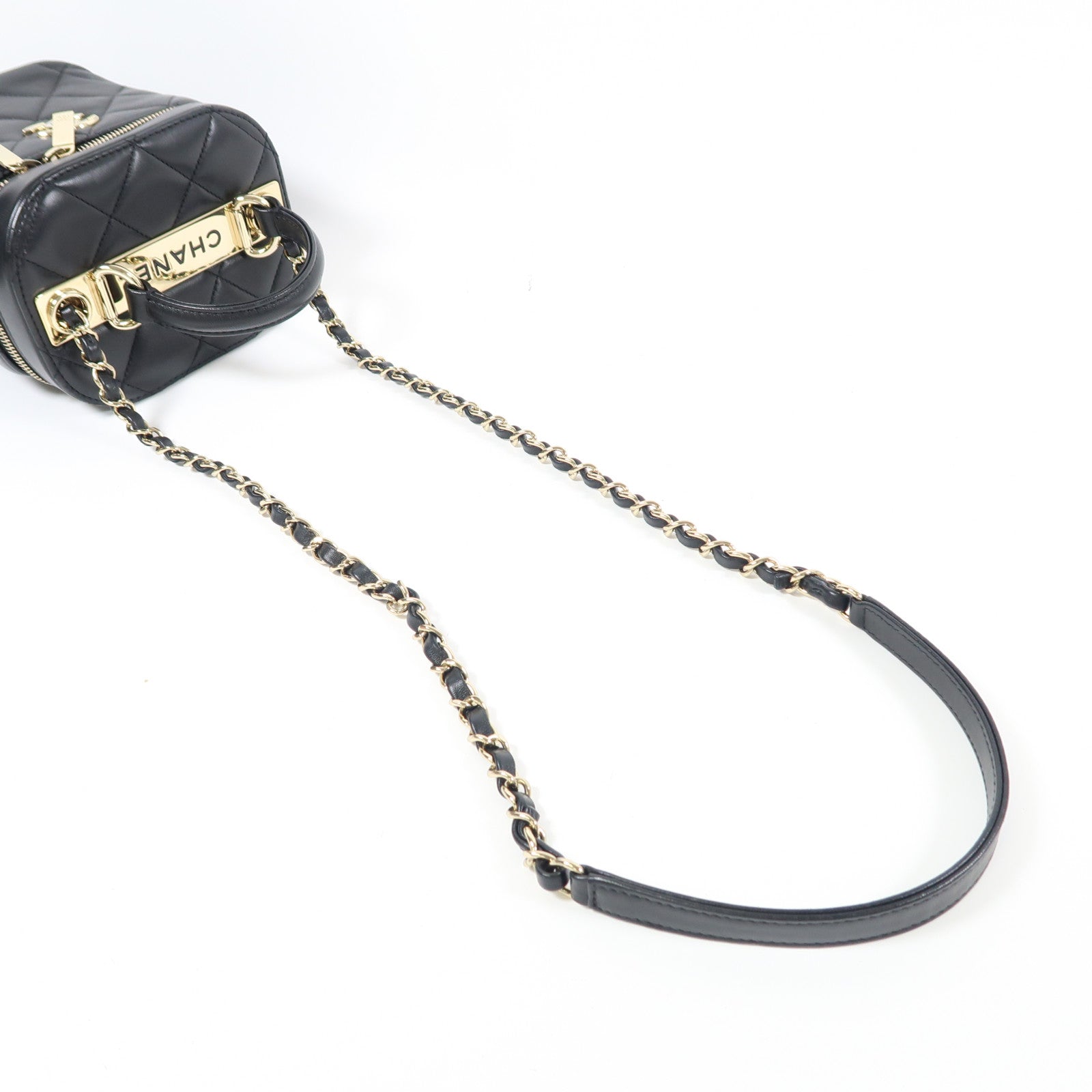 CHANEL CC GHW Trendy CC Vanity Case Chain Shoulder Bag Lambskin Leather Black