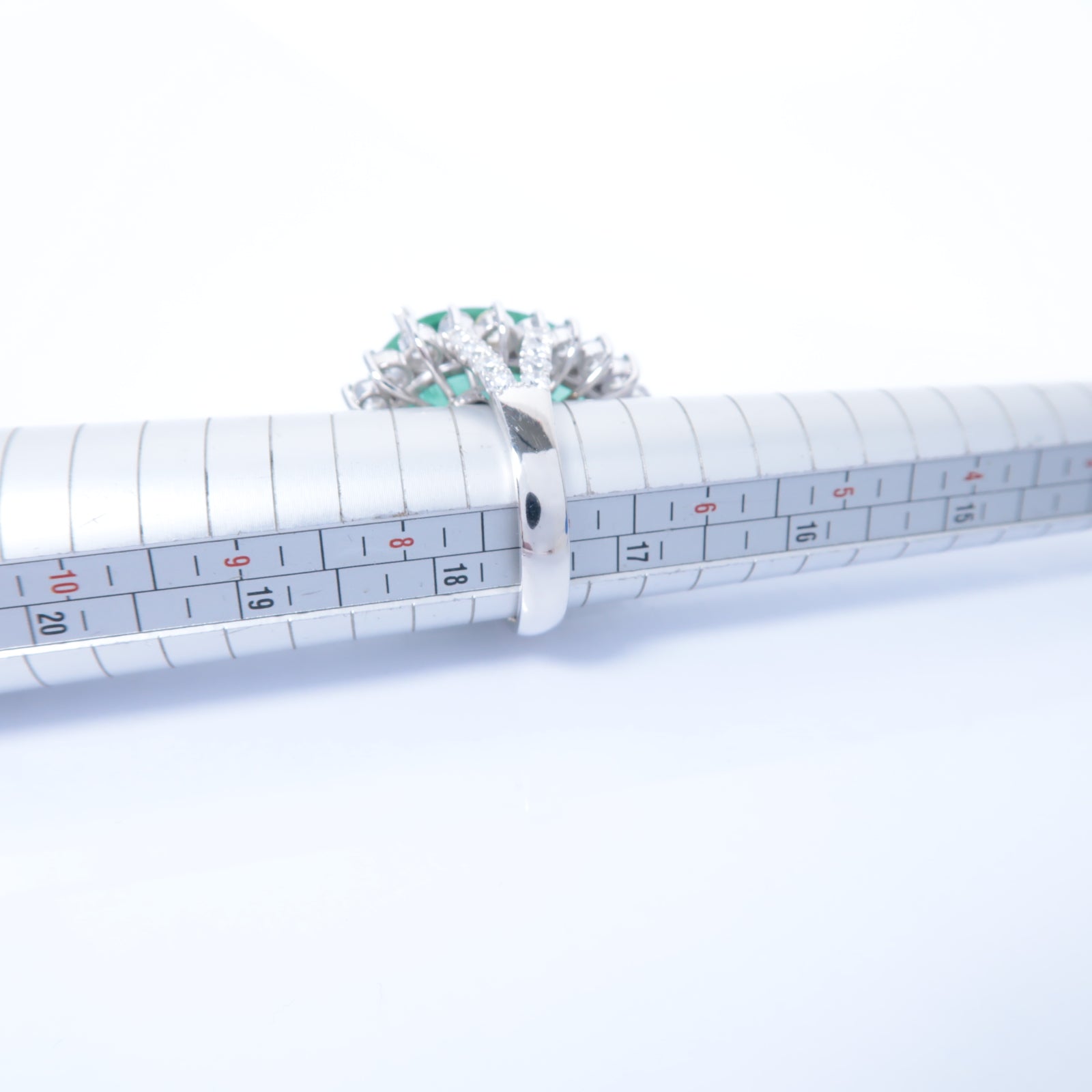 JEWELRY 【激減優惠】PT900鉑金Emerald Ring 23.613ct綠寶石/3.96ct鑽石戒指US#7.25