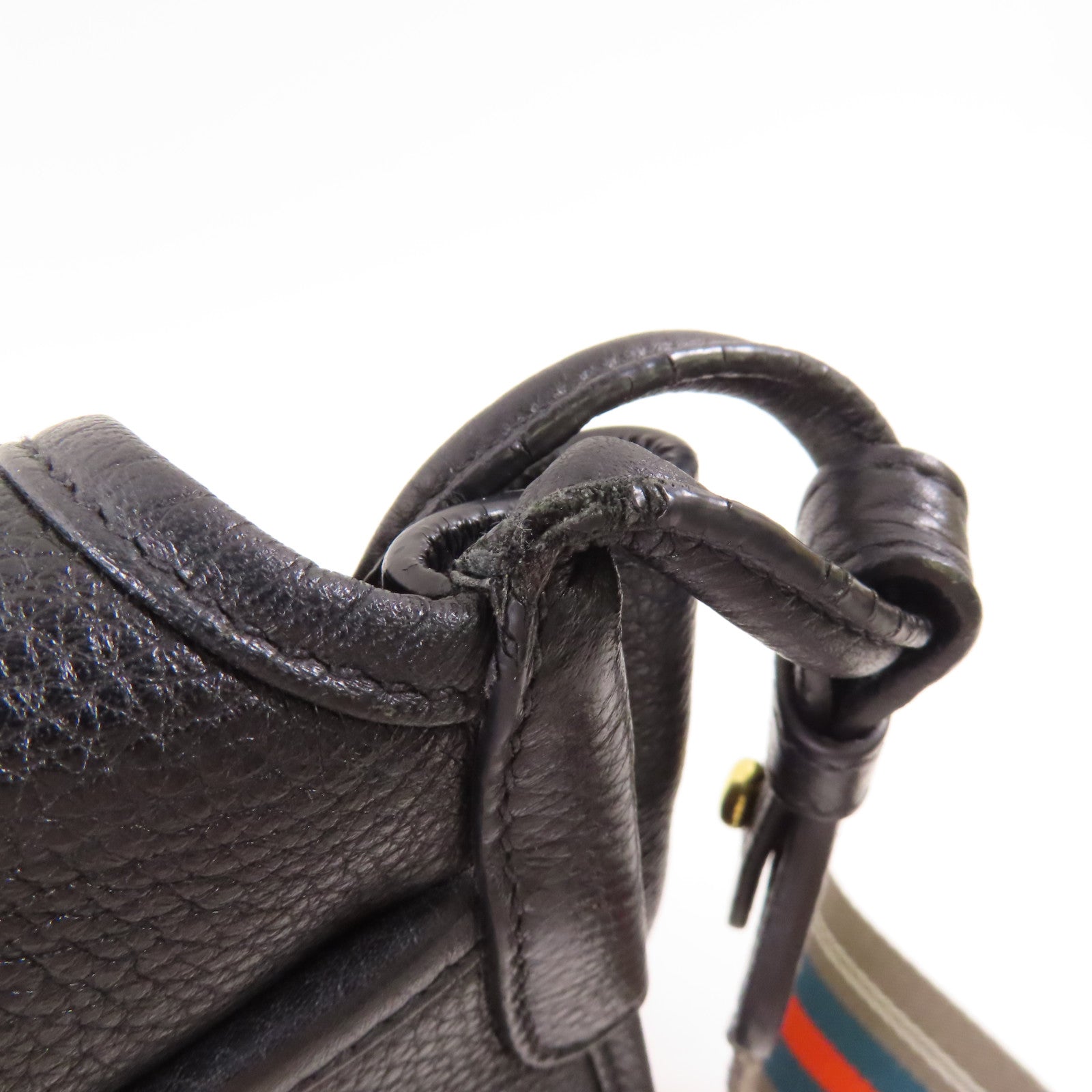 PRADA 牛皮皮革Shoulder Bag金扣肩背袋