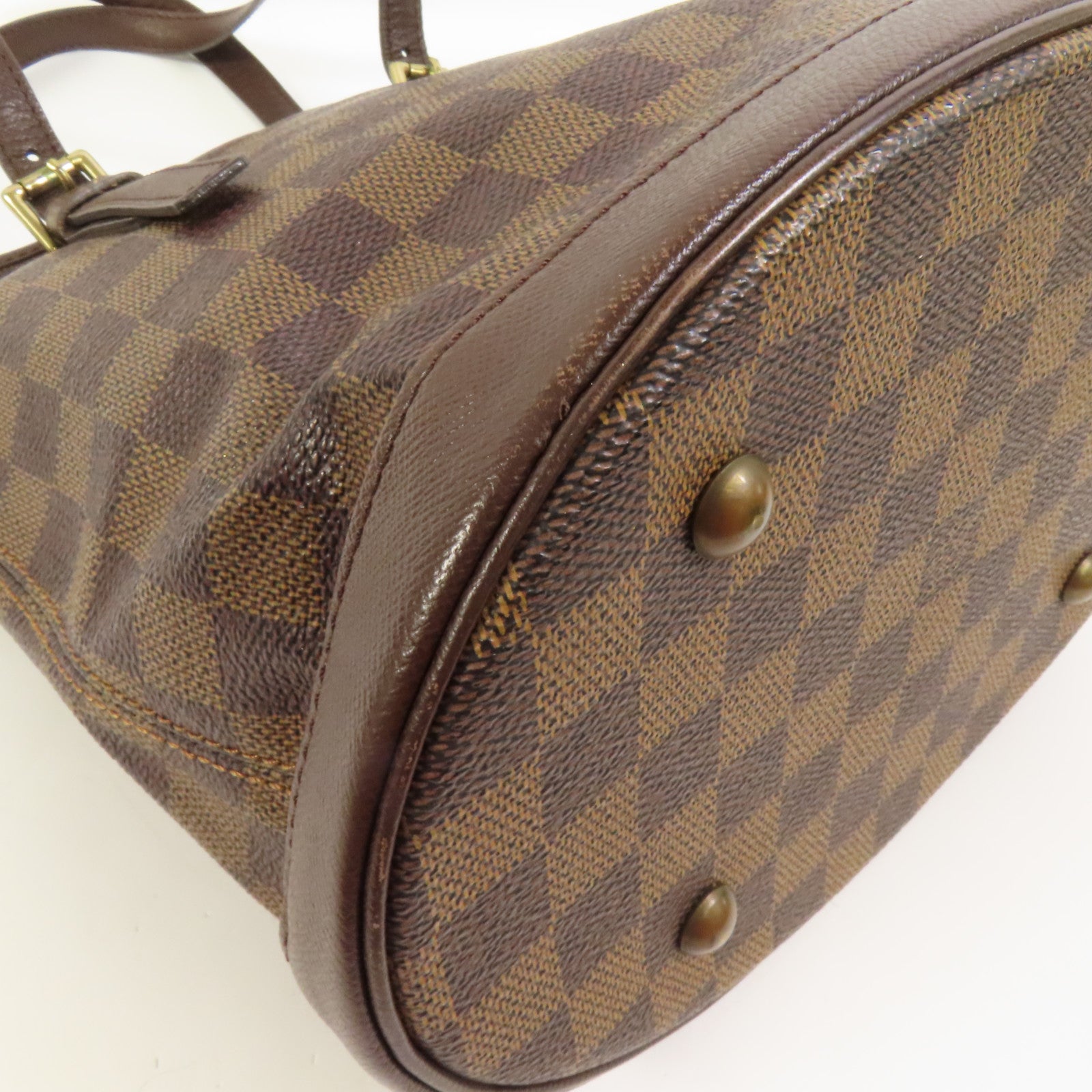 LOUIS VUITTON Damier Marais金扣肩背袋