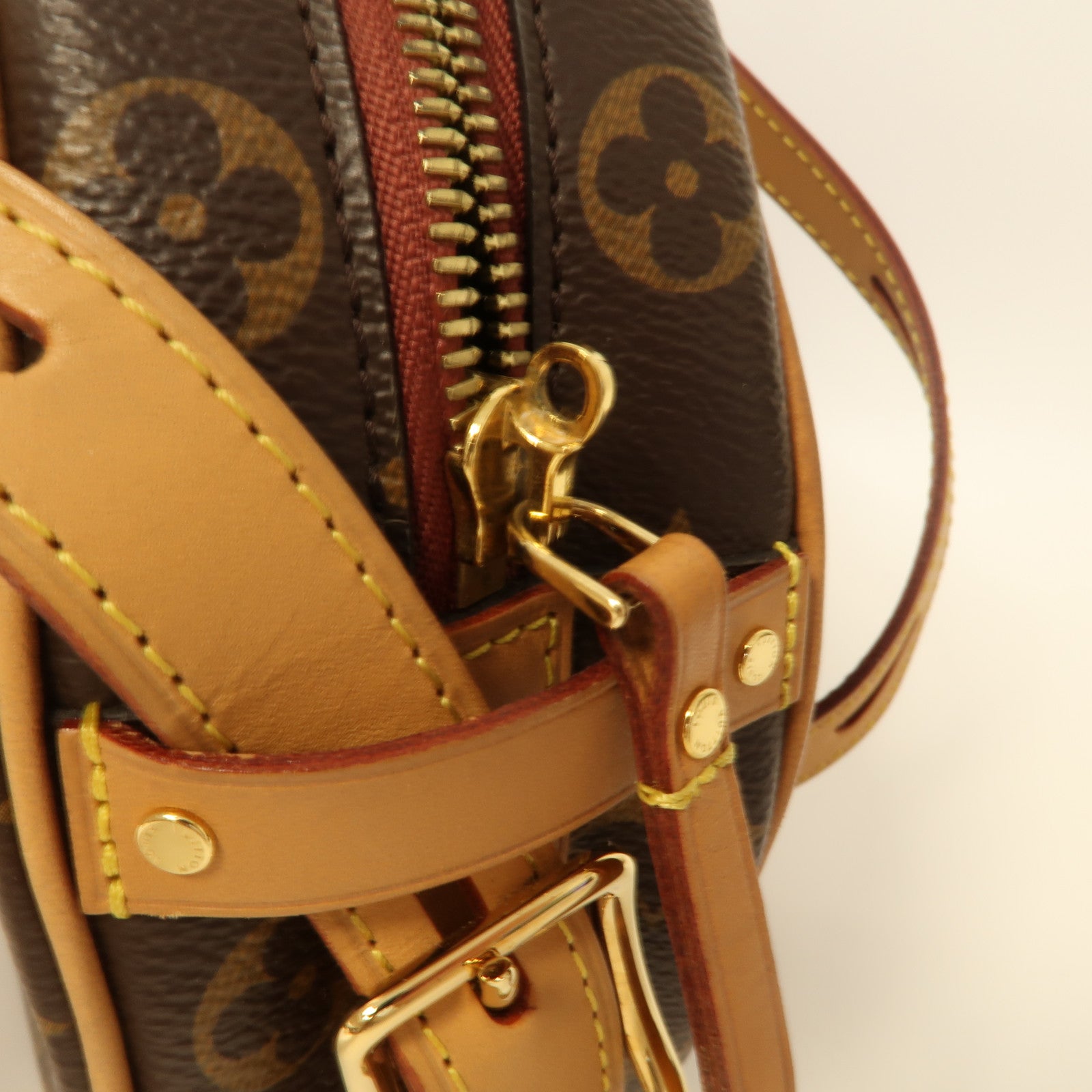 LOUIS VUITTON Monogram Boite Chapeau Souple金扣肩背袋啡色