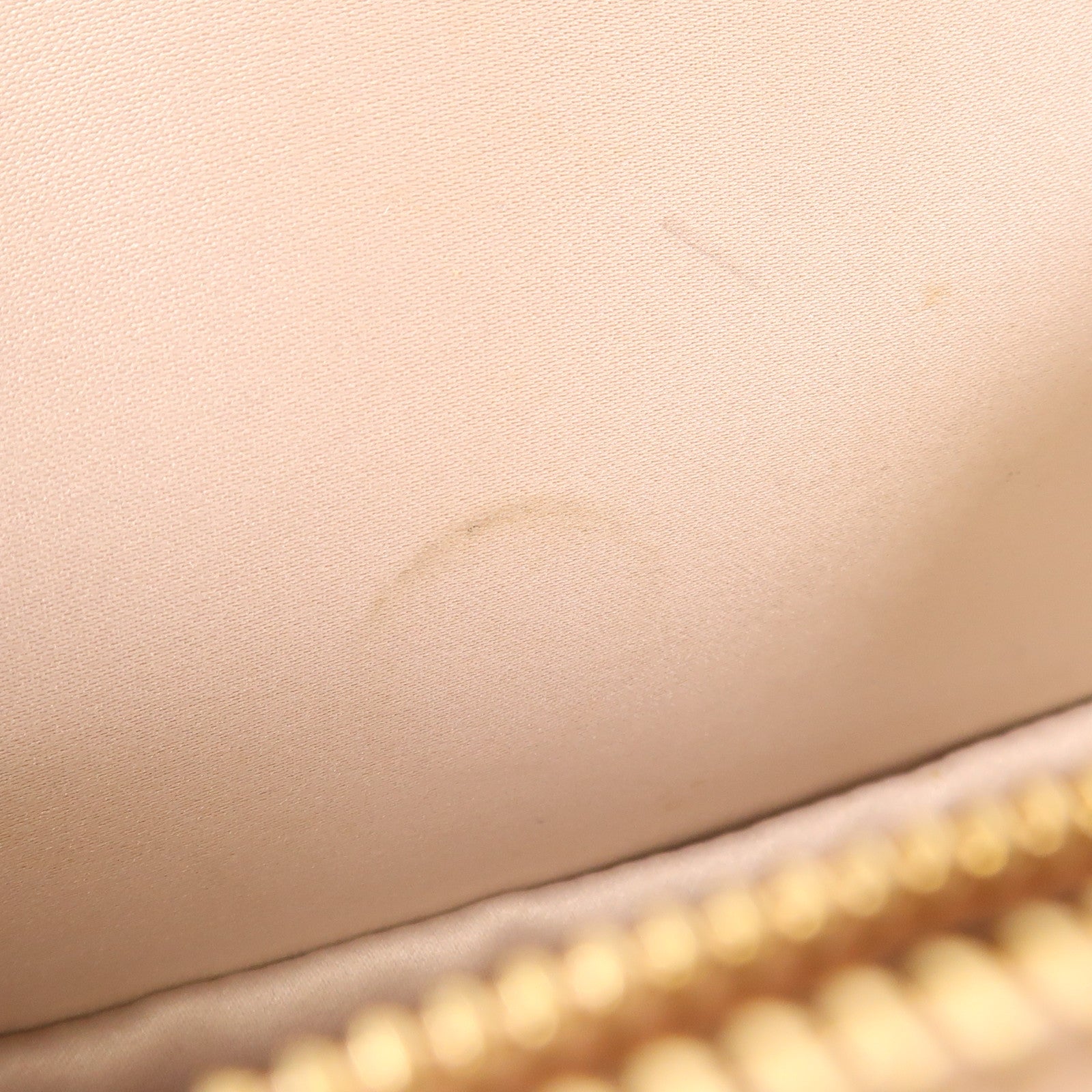 Salvatore Ferragamo 【激減優惠】牛皮皮革Chain Shoulder金扣鏈帶肩背袋