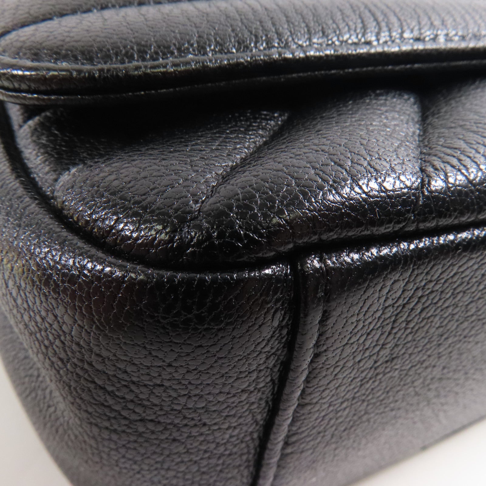 CHANEL CC Diagonal Quilted Flap Shoulder Bag A93231 Calfskin Leather Black