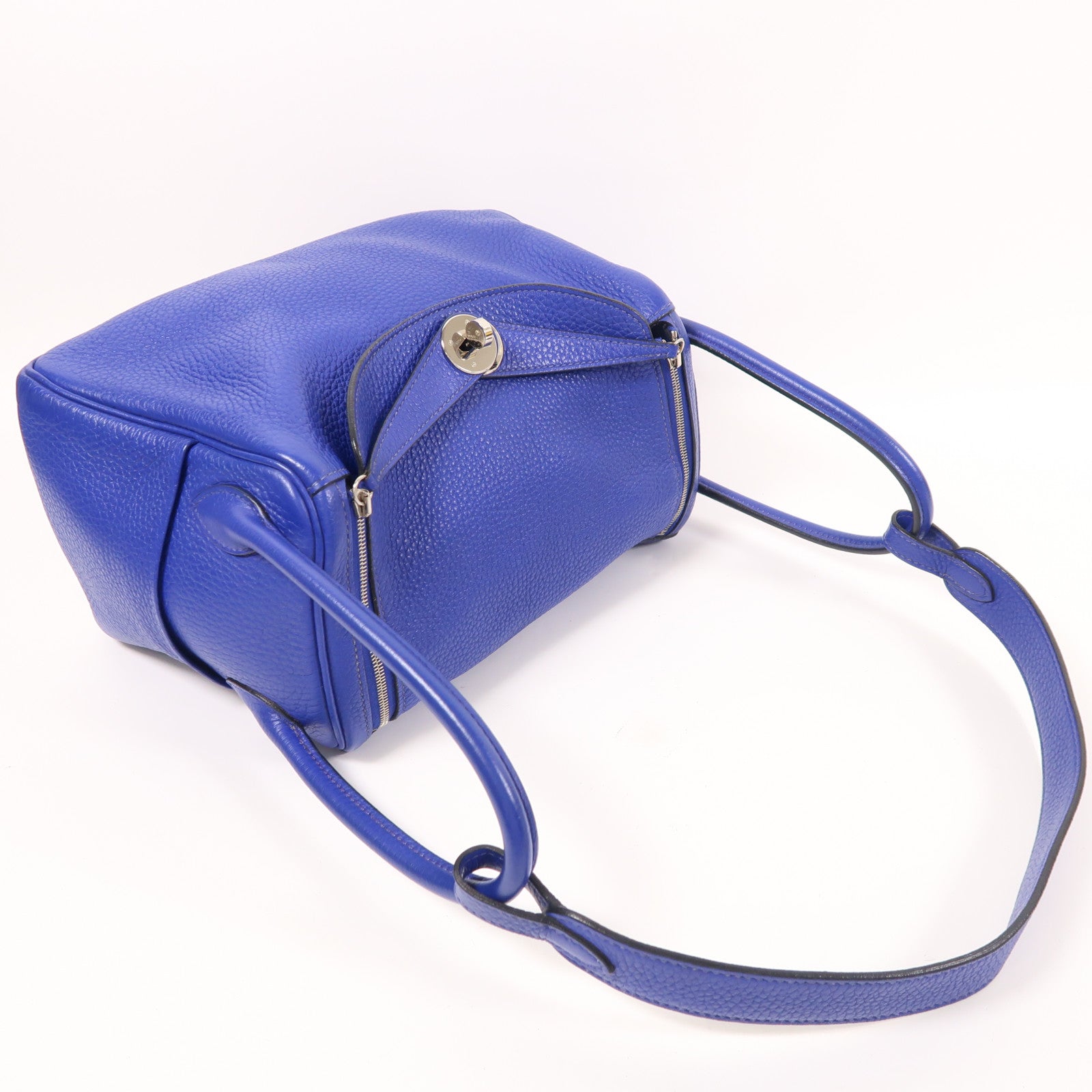HERMES Clemence皮革Lindy 26銀扣手挽肩背兩用袋Bleu Electrique