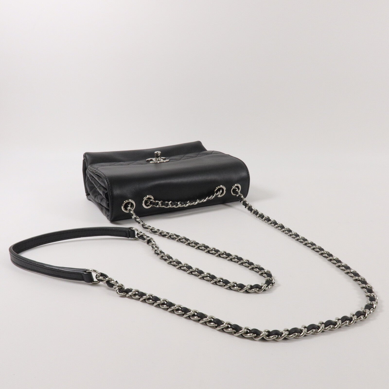 CHANEL 羊皮皮革Chain Shoulder鏈帶肩背袋