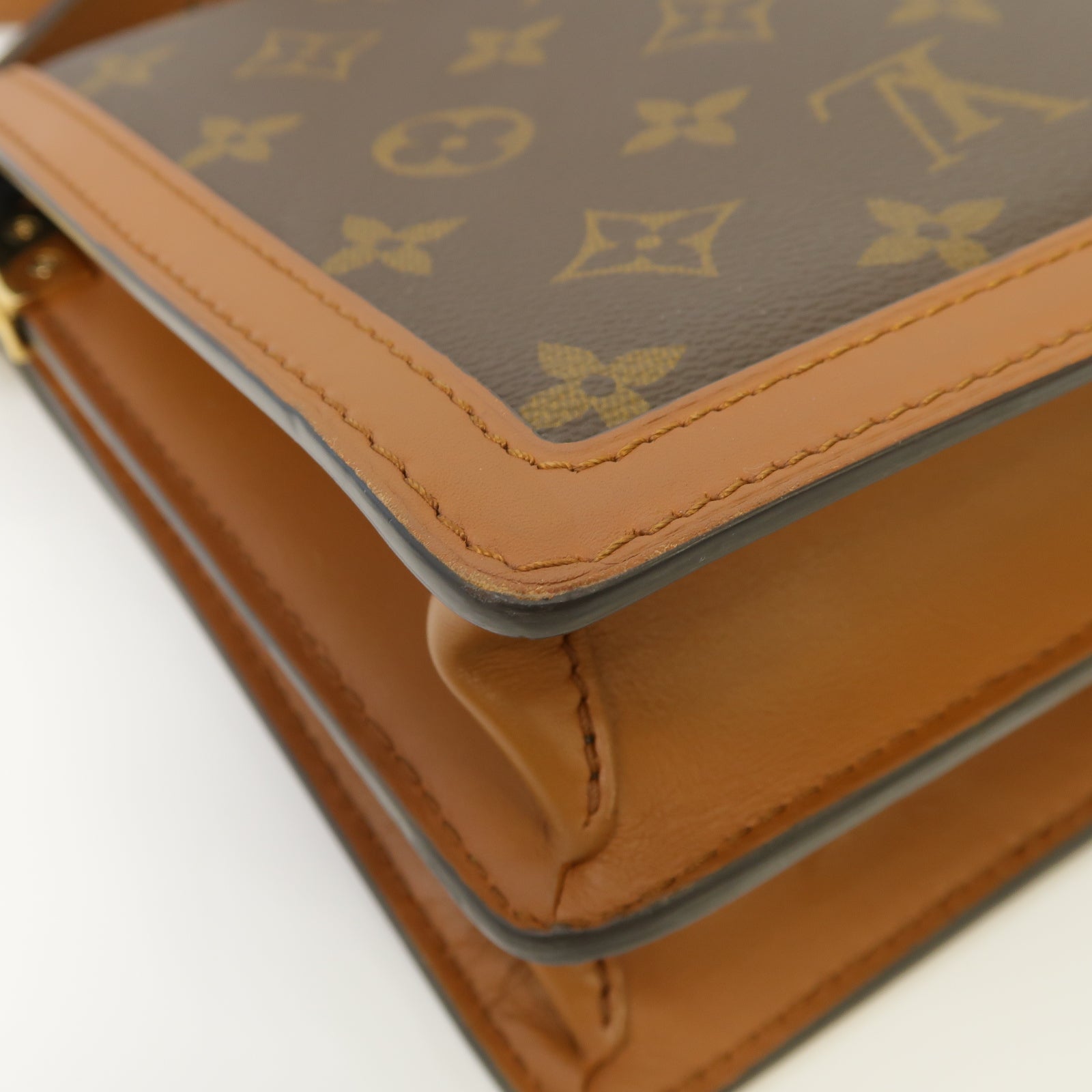 LOUIS VUITTON Monogram Reverse Dauphine金扣肩背袋棕色