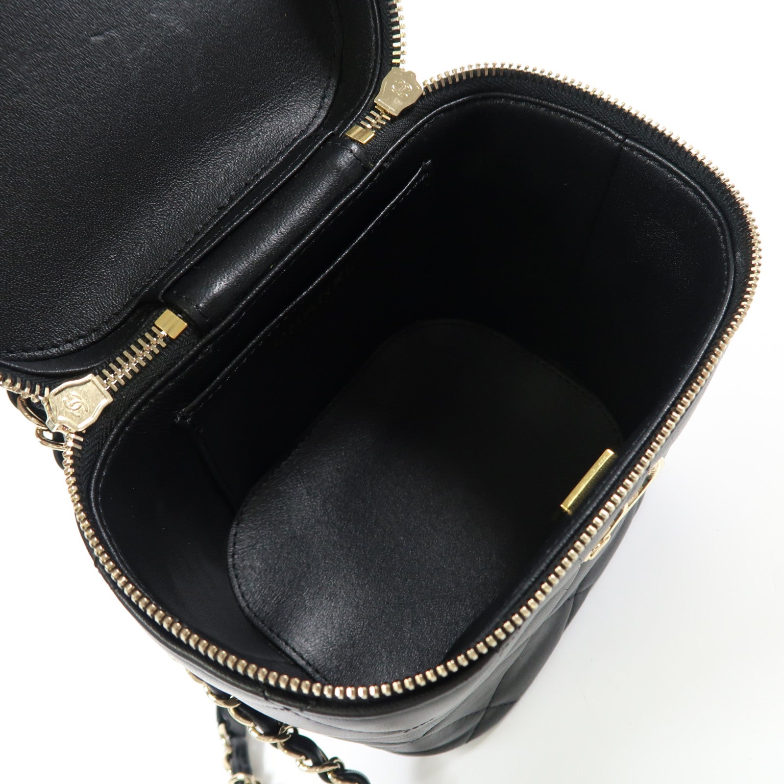 CHANEL CC GHW Trendy CC Vanity Case Chain Shoulder Bag Lambskin Leather Black