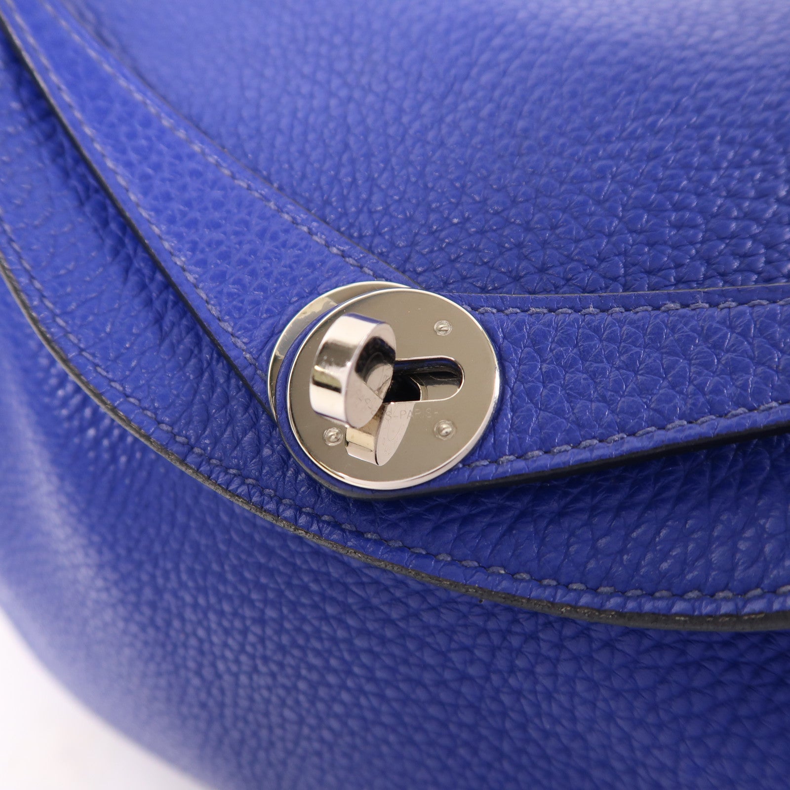 HERMES Clemence皮革Lindy 26銀扣手挽肩背兩用袋Bleu Electrique