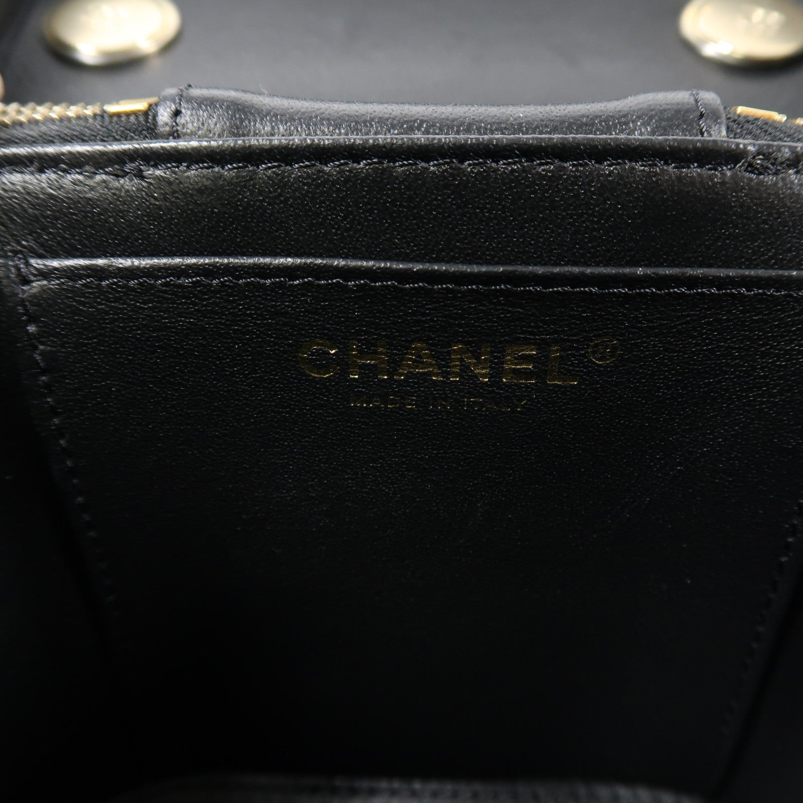 CHANEL CC GHW Trendy CC Vanity Case Chain Shoulder Bag Lambskin Leather Black