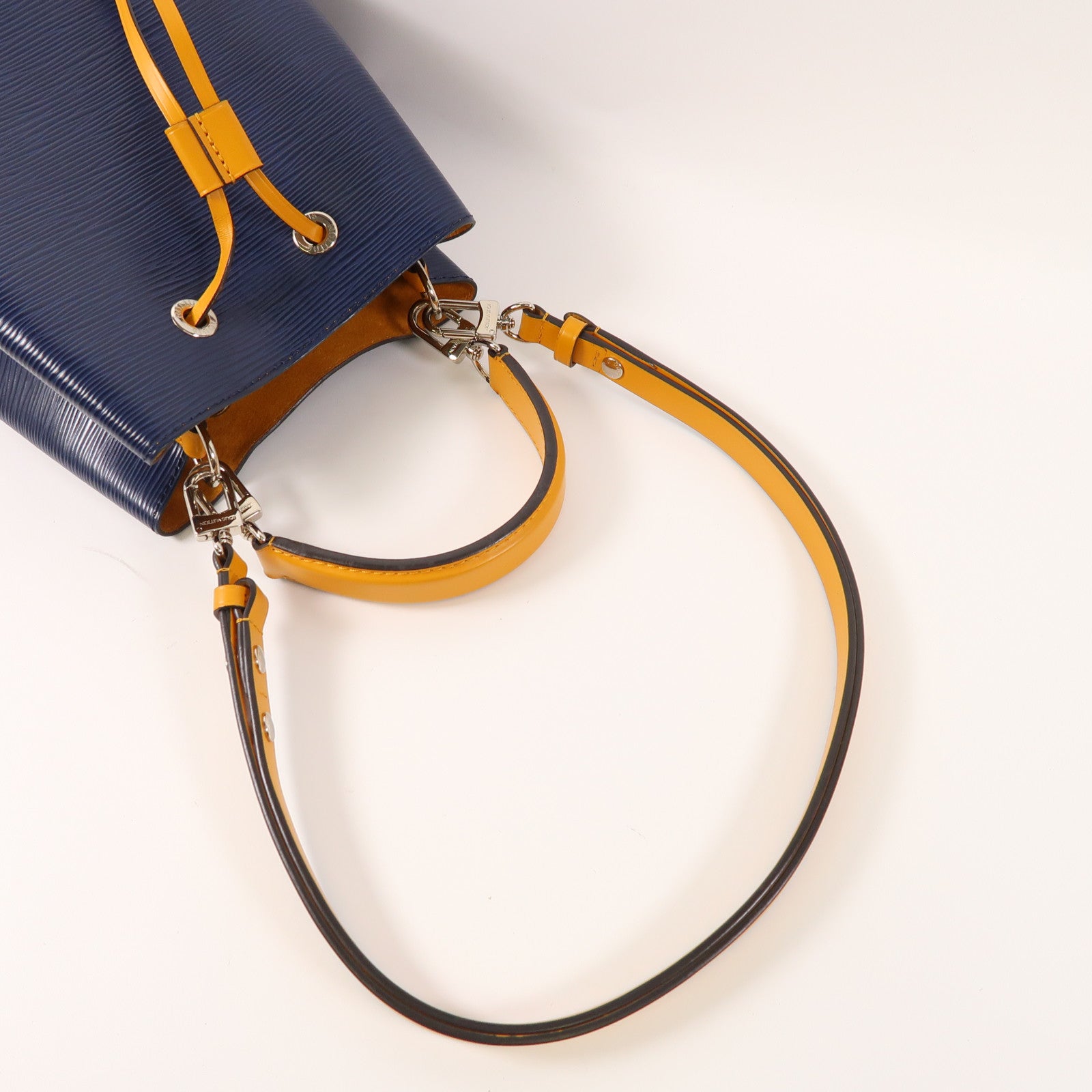 LOUIS VUITTON Epi NeoNoe BB銀扣手挽肩背兩用袋深藍色