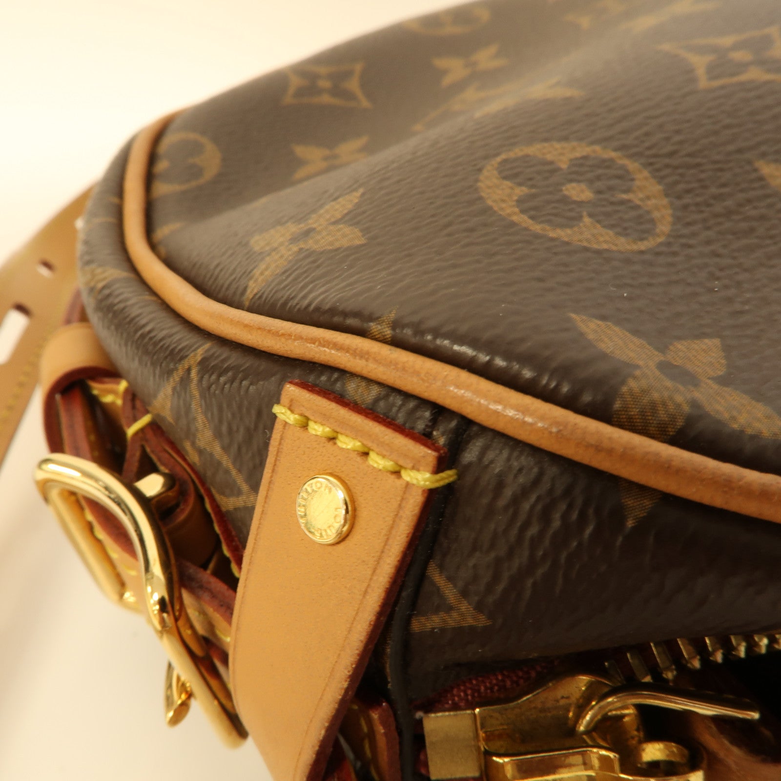 LOUIS VUITTON Monogram Boite Chapeau Souple金扣肩背袋啡色
