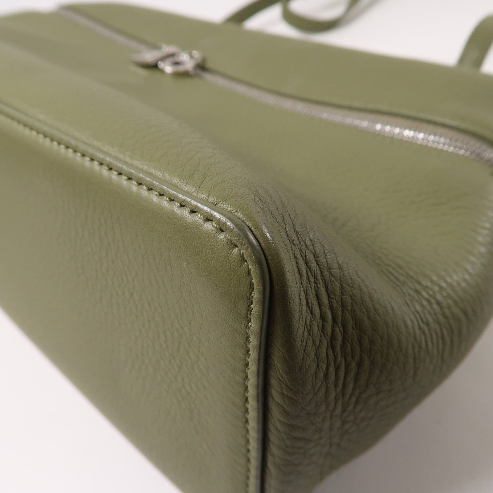 Loro Piana 皮革Extra Bag銀扣手挽肩背兩用袋綠色