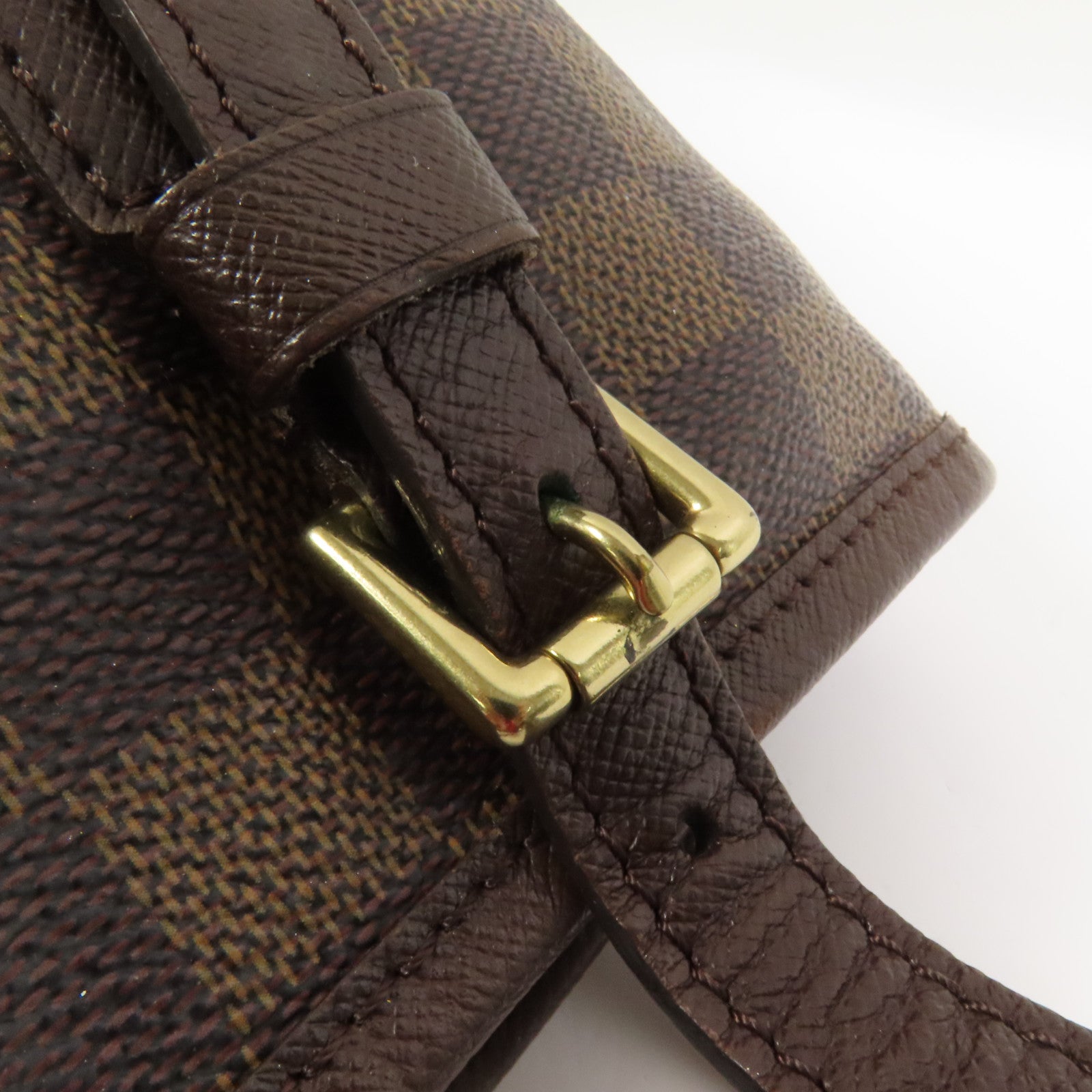 LOUIS VUITTON Damier Marais金扣肩背袋