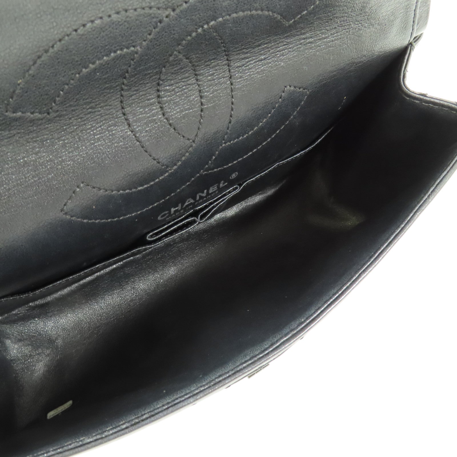 CHANEL 牛皮皮革2.55鏈帶肩背袋